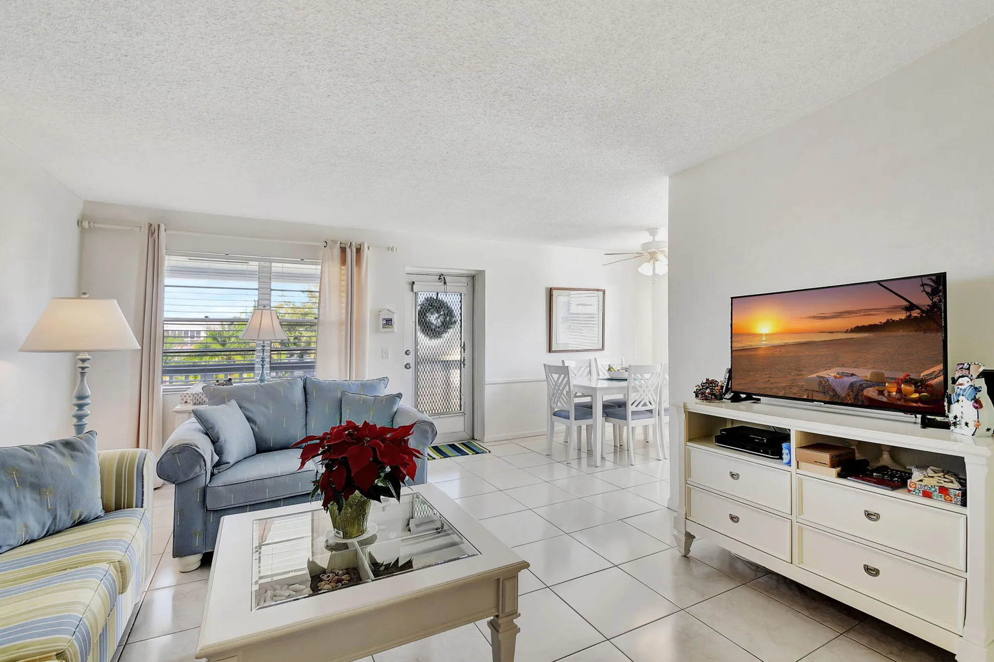Property Slideshow image 3 of 30 | 24 chatham a, West Palm Beach, FL, 33417
