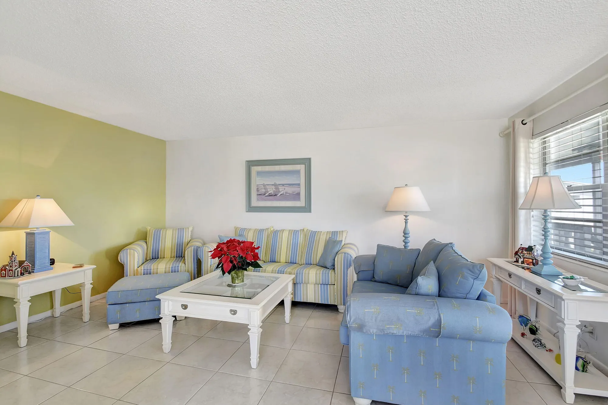 Property Slideshow image 5 of 30 | 24 chatham a, West Palm Beach, FL, 33417