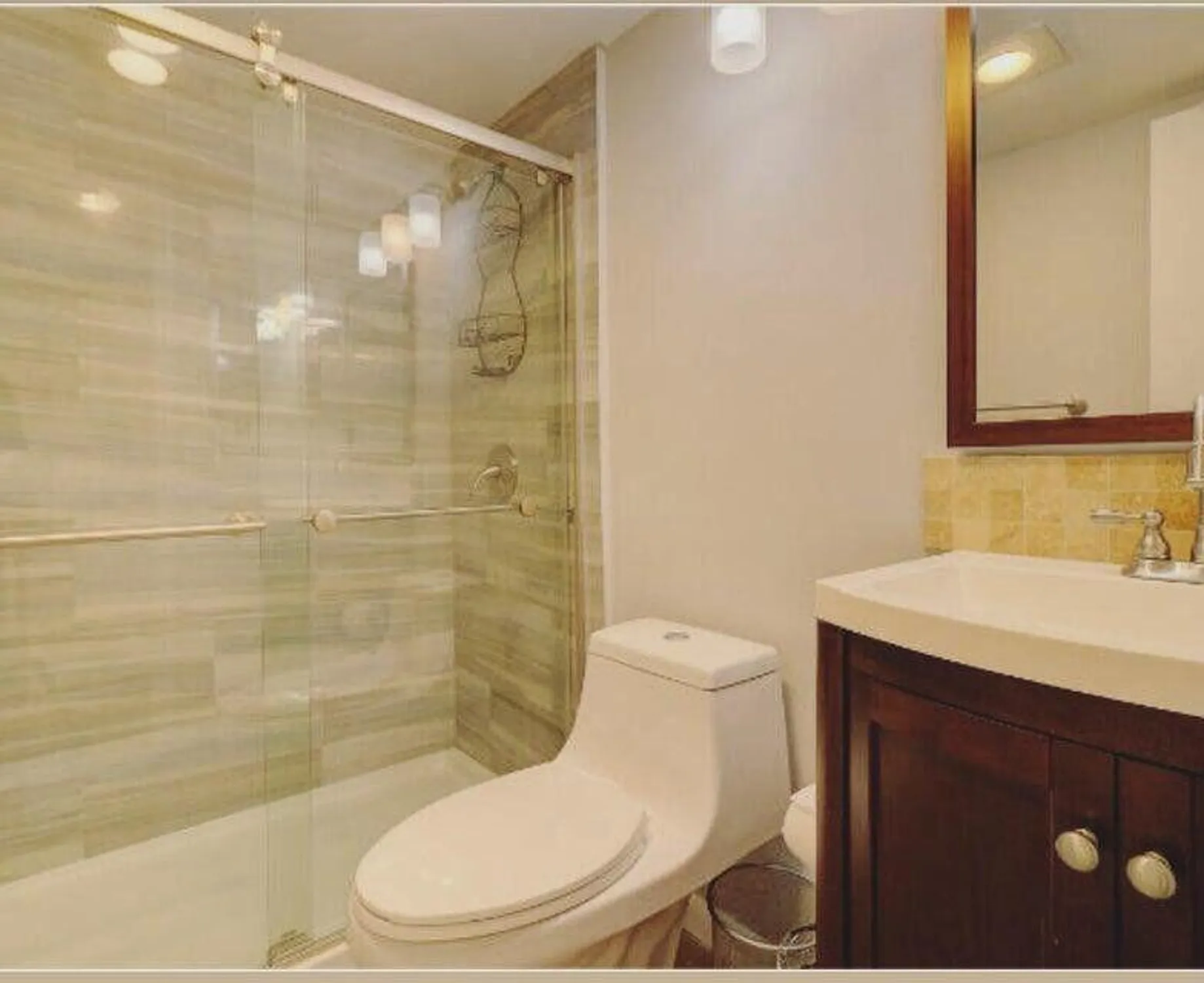 Property Slideshow image 6 of 8 | 134 berkshire f f, West Palm Beach, FL, 33417