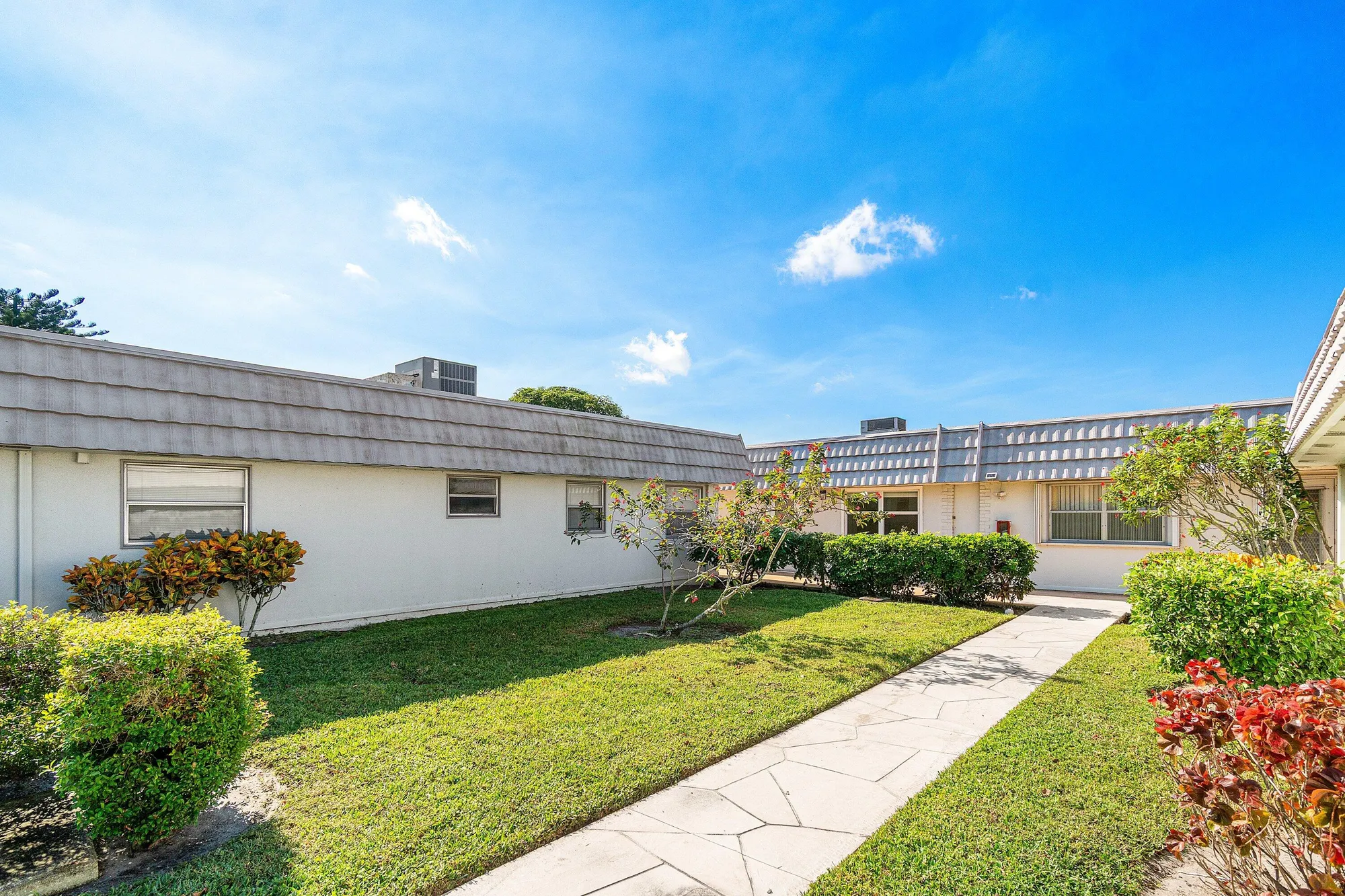 Property Slideshow image 43 of 64 | 149 valencia g, Delray Beach, FL, 33446