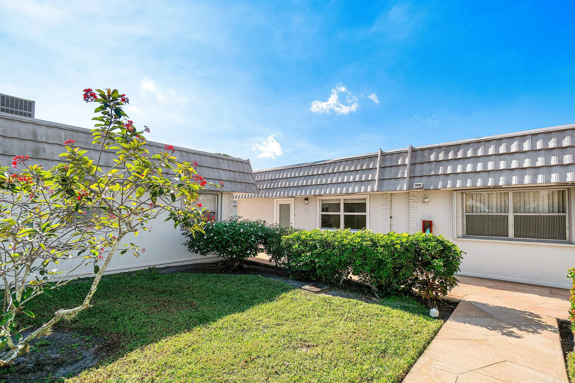 Property Slideshow image 44 of 64 | 149 valencia g, Delray Beach, FL, 33446