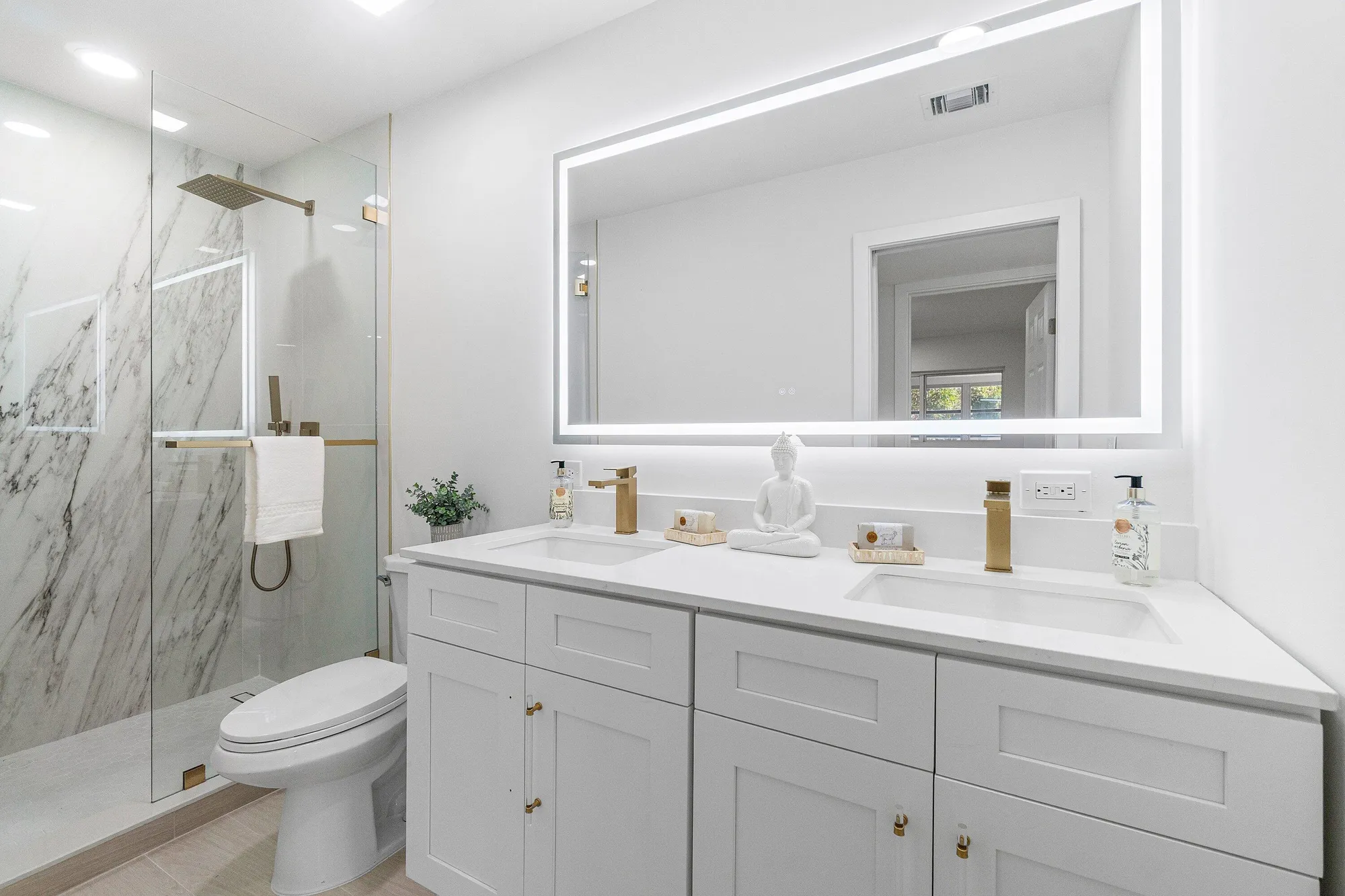 Property Slideshow image 20 of 64 | 149 valencia g, Delray Beach, FL, 33446