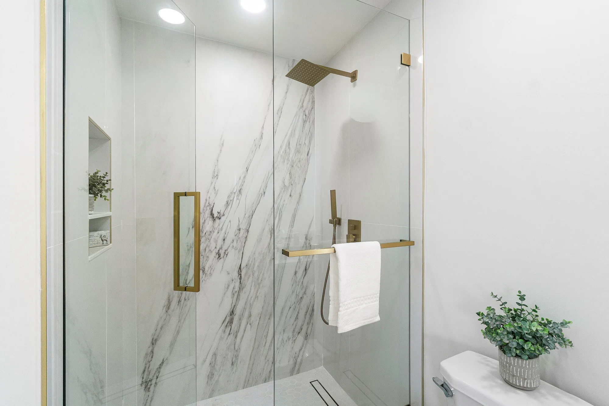 Property Slideshow image 21 of 64 | 149 valencia g, Delray Beach, FL, 33446