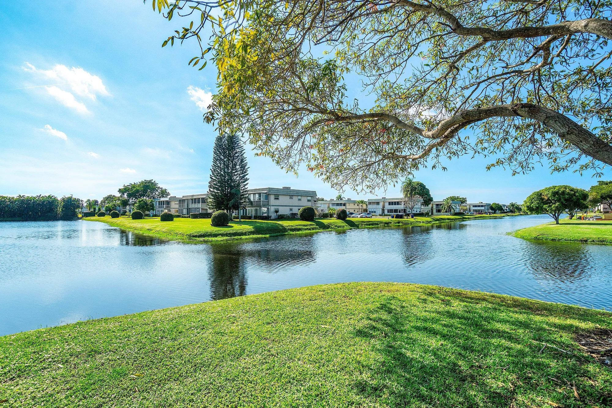 Property Slideshow image 30 of 64 | 149 valencia g, Delray Beach, FL, 33446