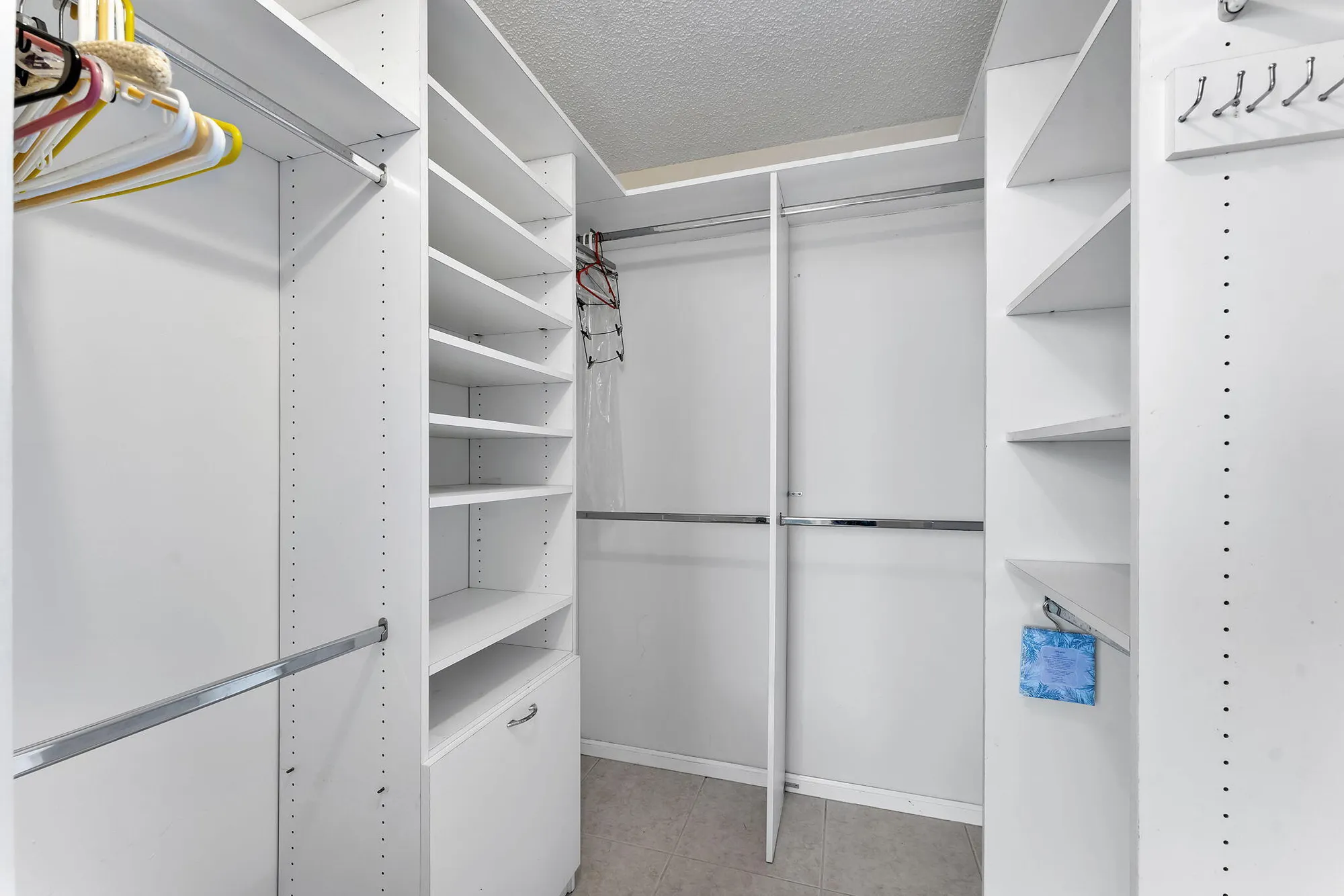 Property Slideshow image 12 of 29 | 14575 bonaire blvd apt 304, Delray Beach, FL, 33446