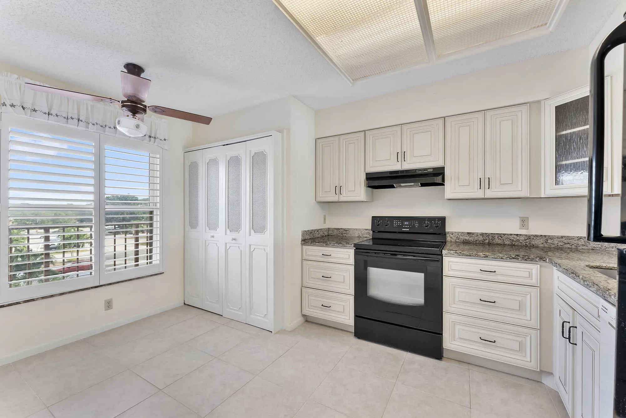 Property Slideshow image 15 of 29 | 14575 bonaire blvd apt 304, Delray Beach, FL, 33446