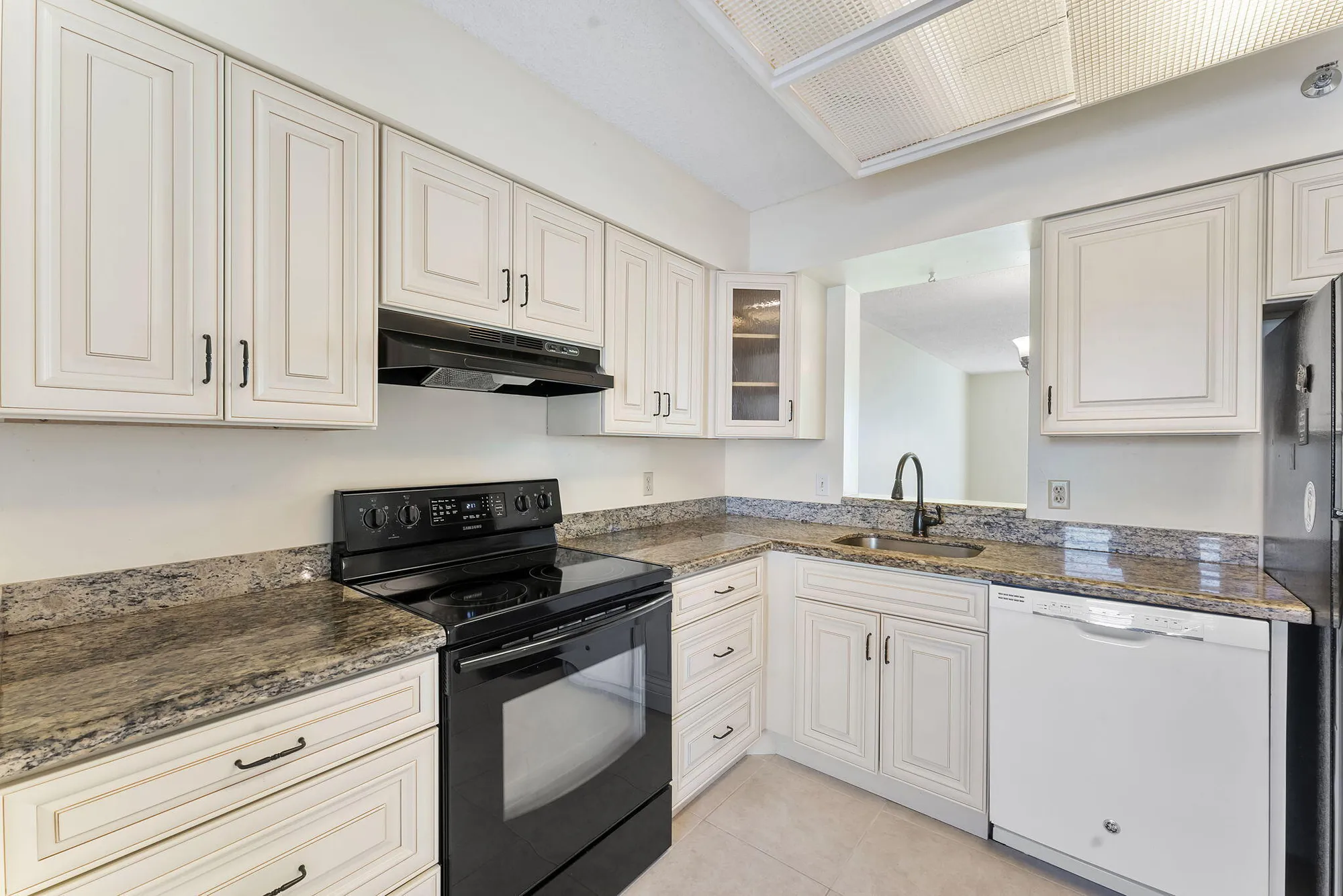 Property Slideshow image 17 of 29 | 14575 bonaire blvd apt 304, Delray Beach, FL, 33446