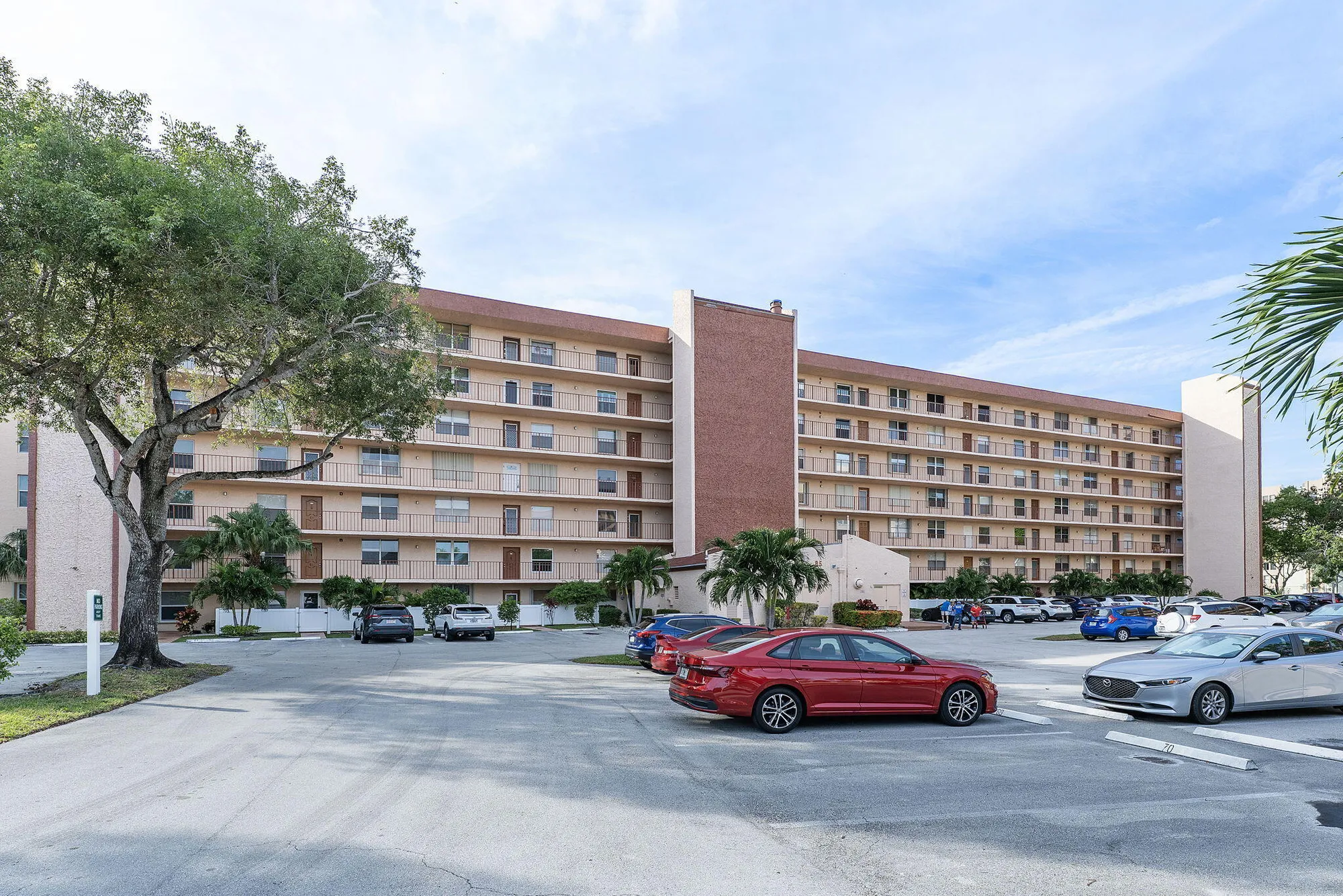 Property Slideshow image 1 of 29 | 14575 bonaire blvd apt 304, Delray Beach, FL, 33446