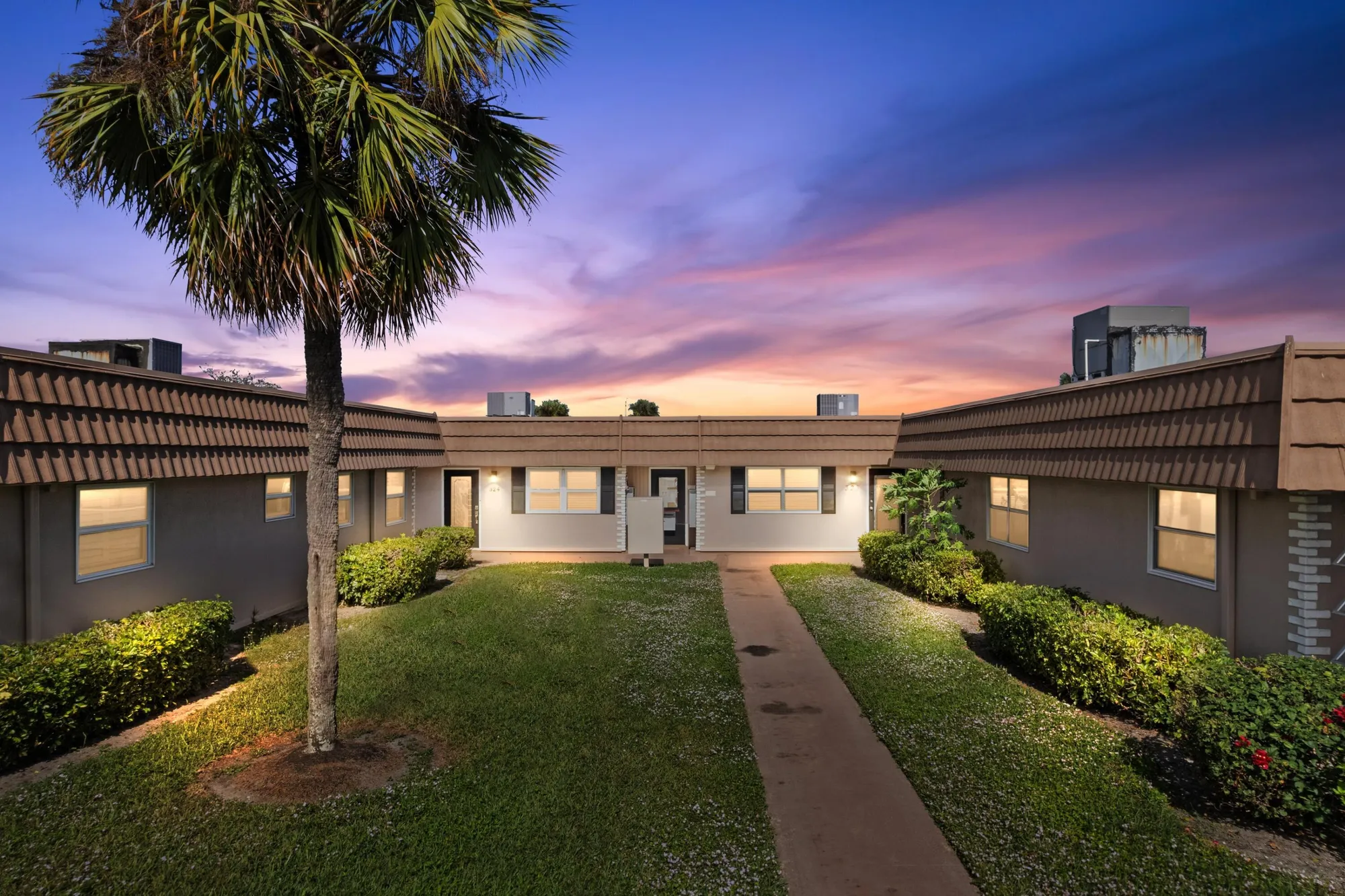 Property Slideshow image 1 of 31 | 323 seville, Delray Beach, FL, 33446