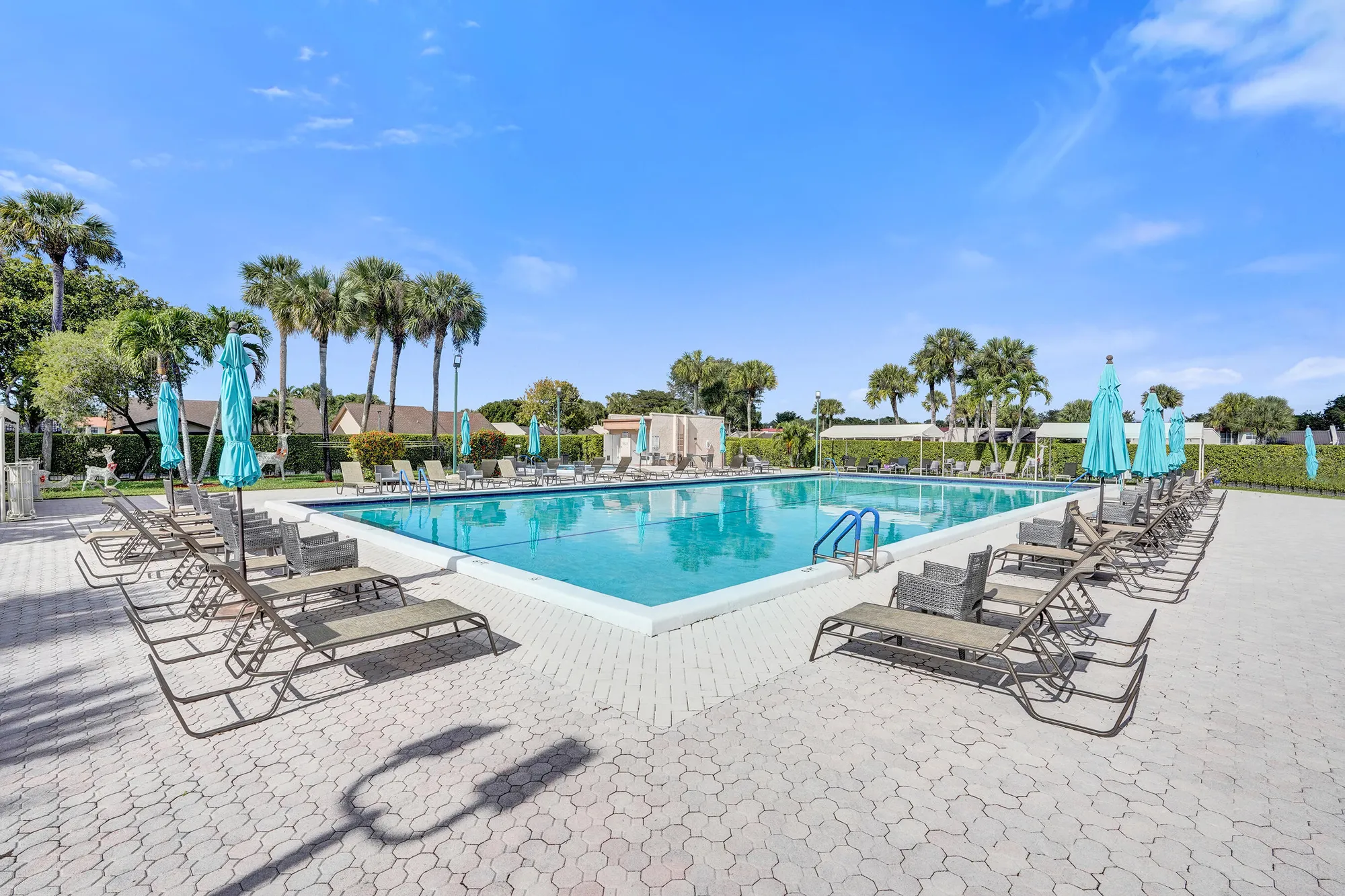 Property Slideshow image 55 of 64 | 140 lake meryl dr apt 140, West Palm Beach, FL, 33411