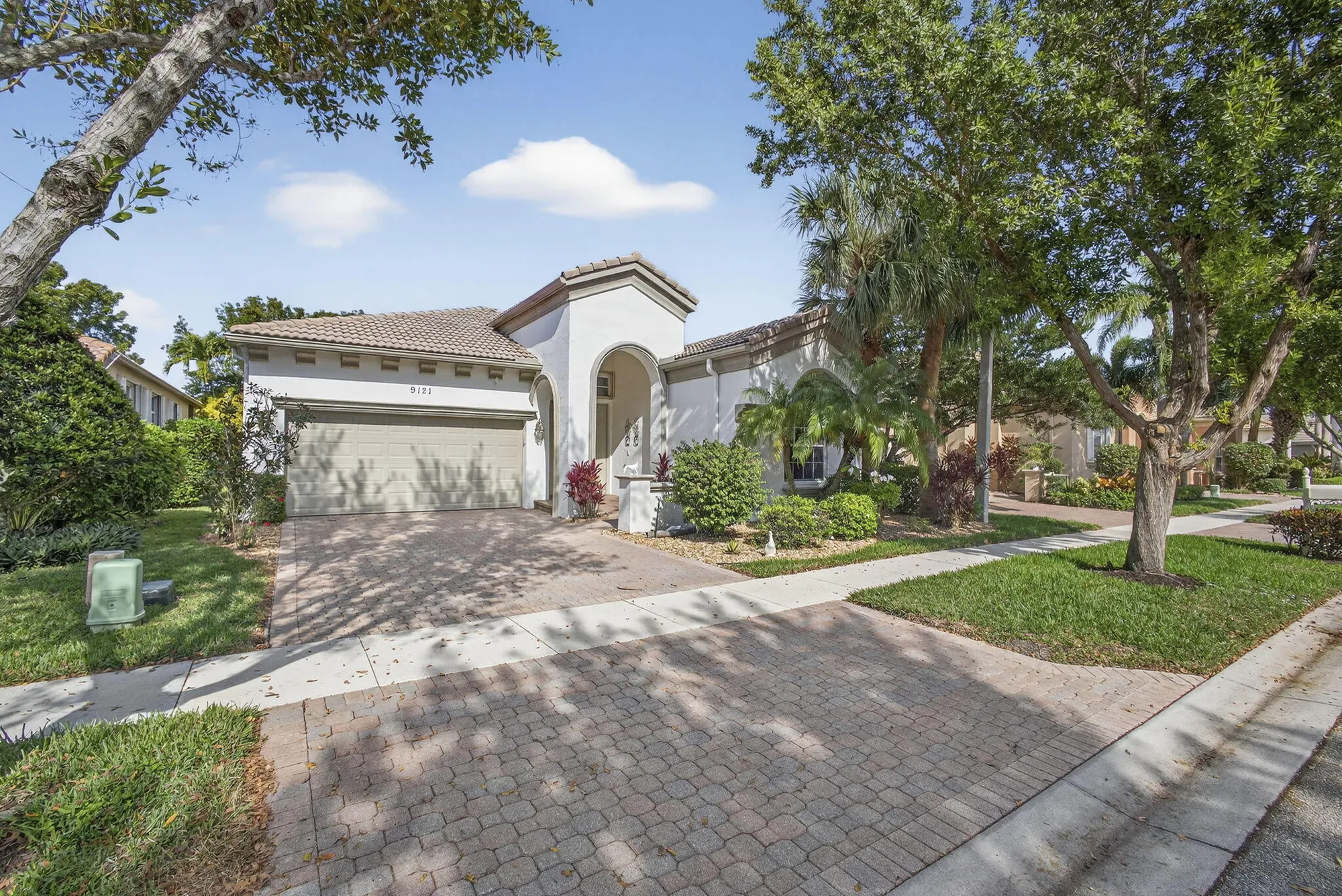 Property Slideshow image 46 of 60 | 9121 via elegante, Wellington, FL, 33411