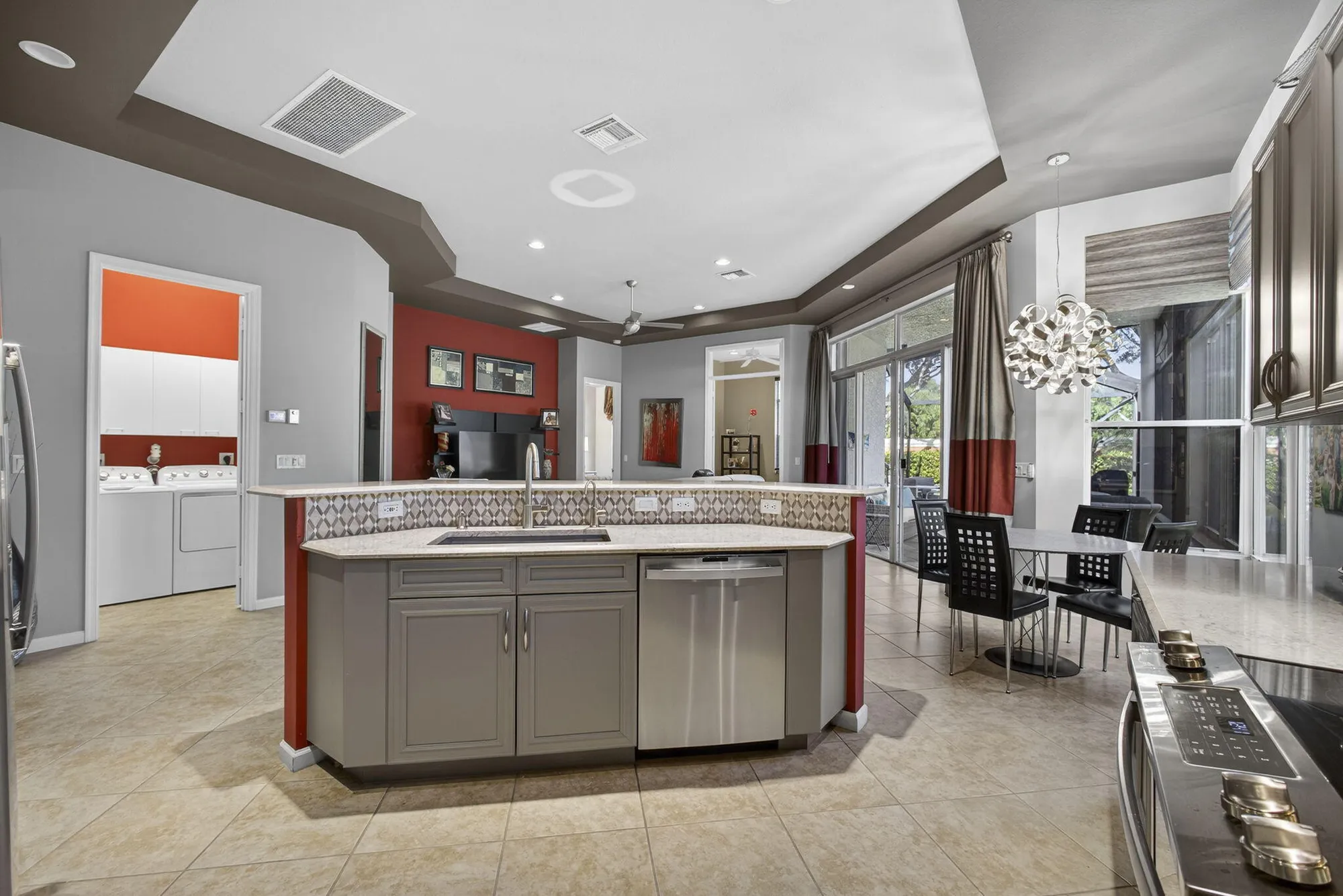 Property Slideshow image 14 of 60 | 9121 via elegante, Wellington, FL, 33411