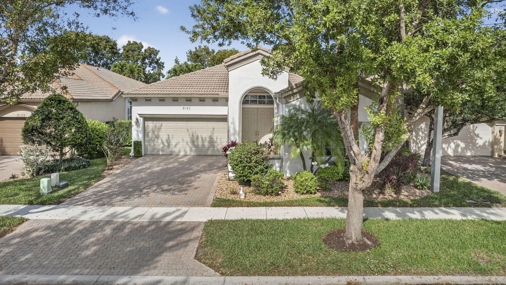 Property Slideshow image 45 of 60 | 9121 via elegante, Wellington, FL, 33411