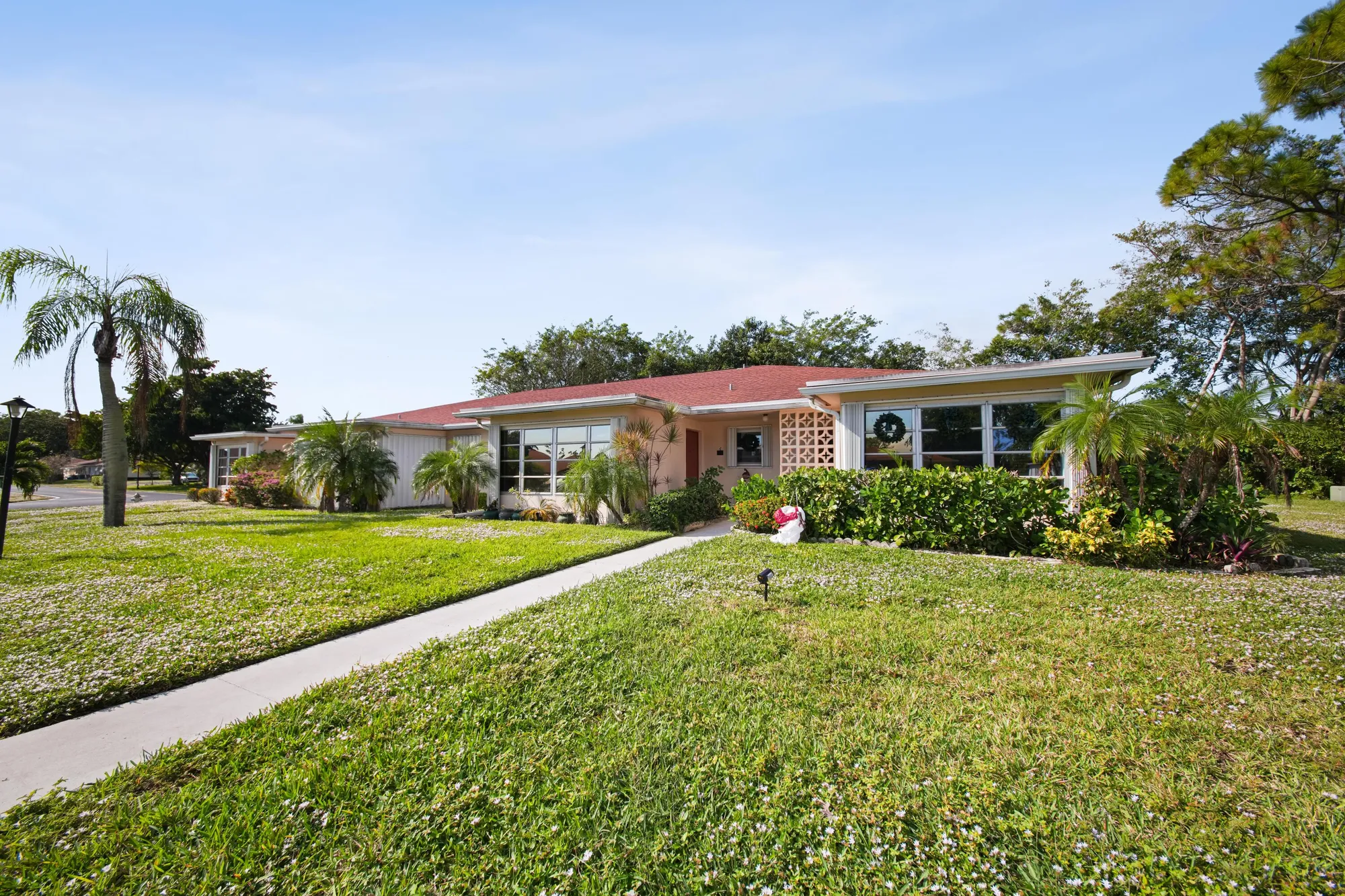 Property Slideshow image 5 of 21 | 4875 nw 3rd ct c, Delray Beach, FL, 33445
