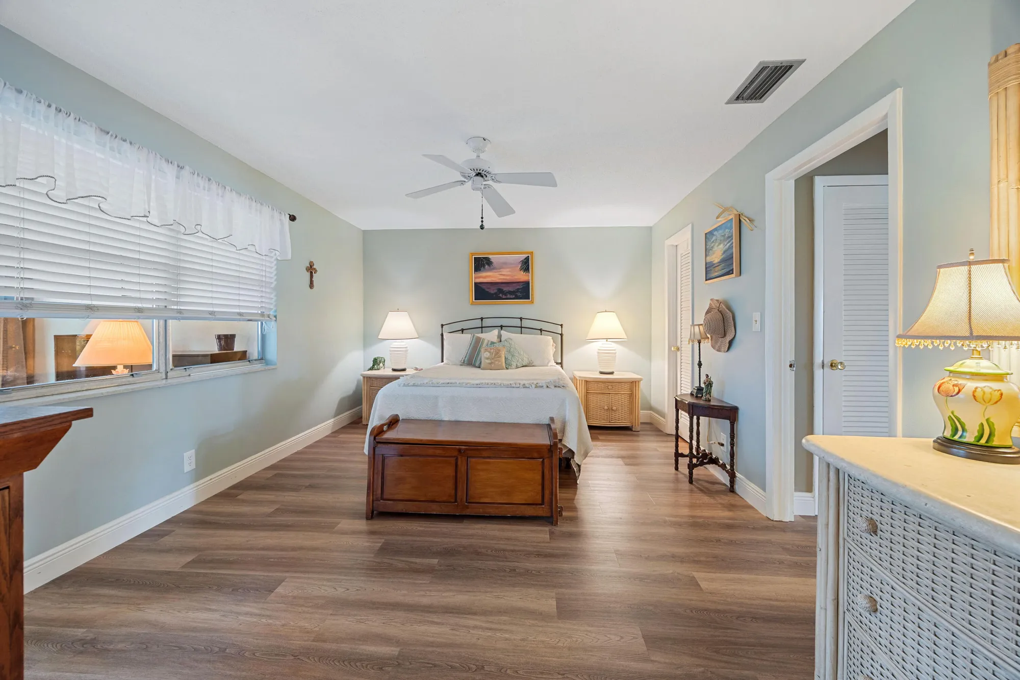 Property Slideshow image 12 of 23 | 215 n high point blvd b, Boynton Beach, FL, 33435