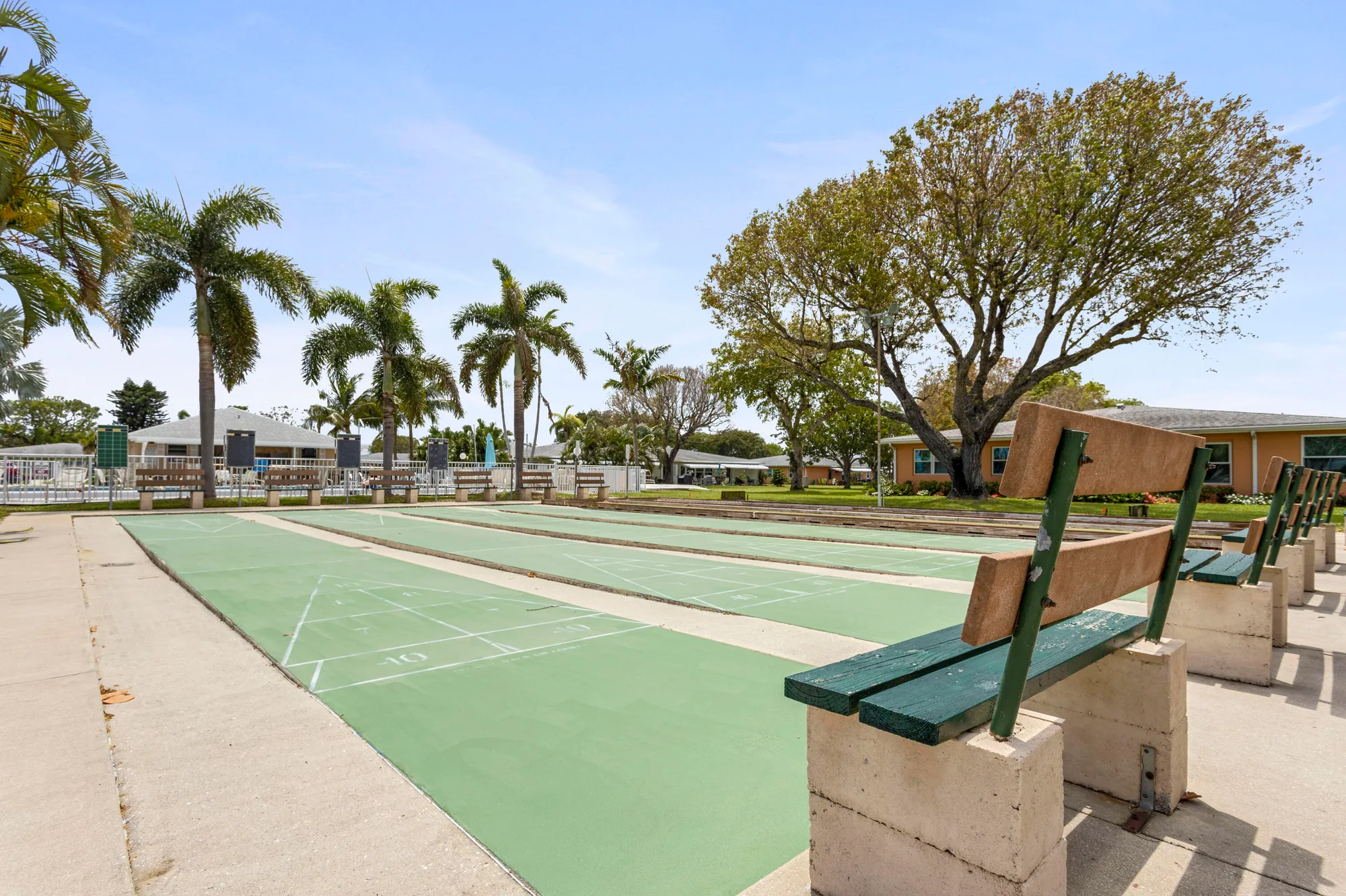 Property Slideshow image 21 of 23 | 215 n high point blvd b, Boynton Beach, FL, 33435