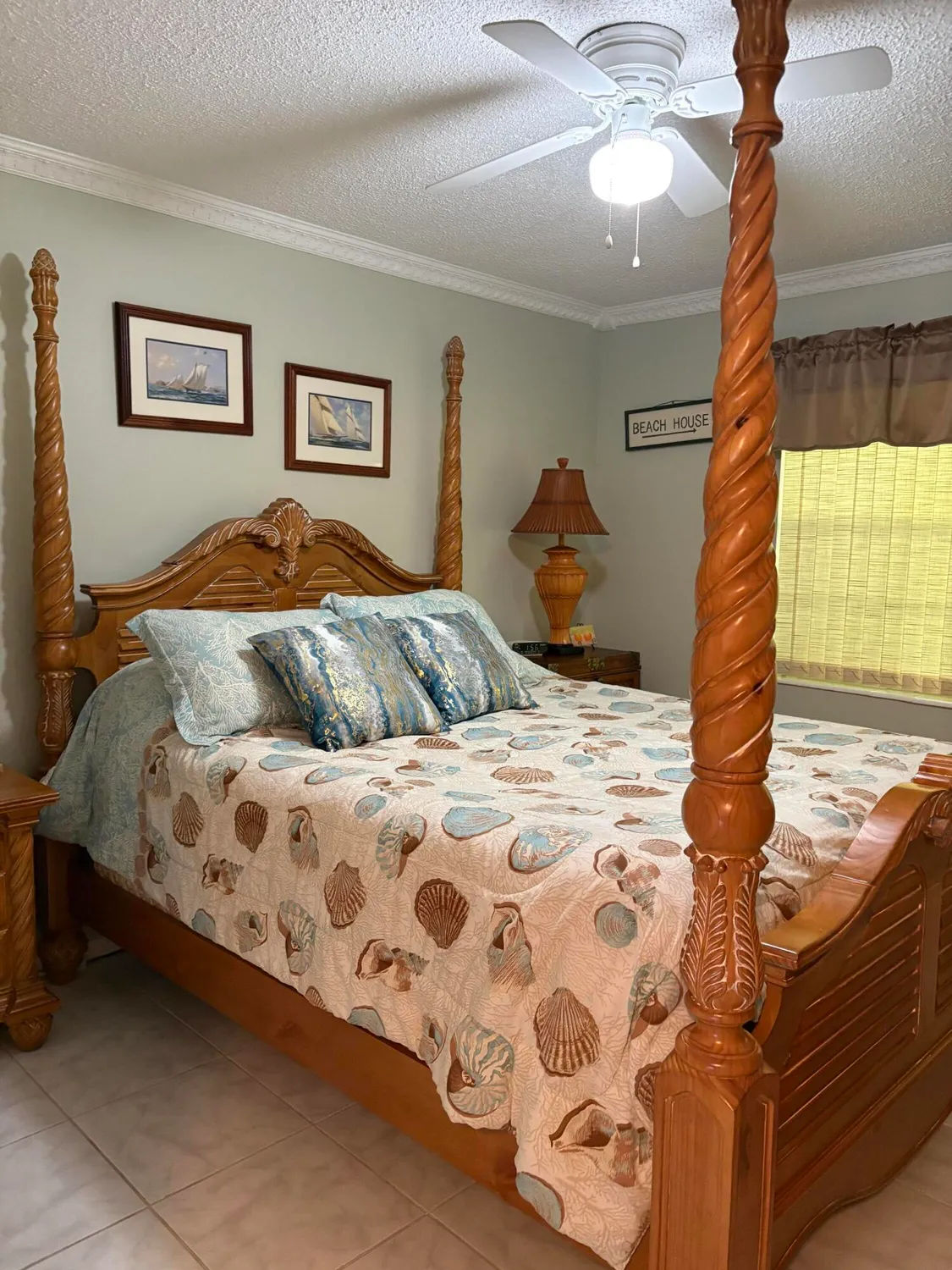 Property Slideshow image 2 of 12 | 186 kent k, West Palm Beach, FL, 33417