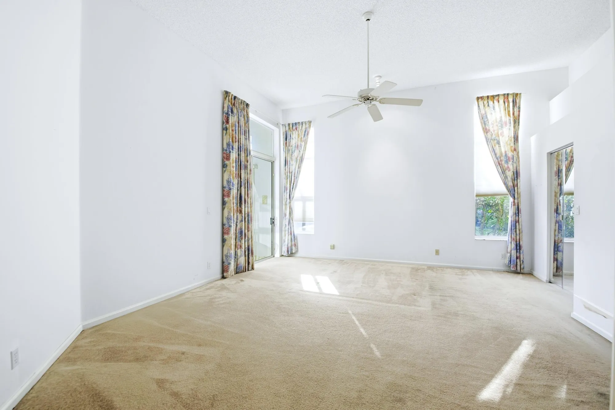Property Slideshow image 8 of 29 | 7737 rockford rd, Boynton Beach, FL, 33472