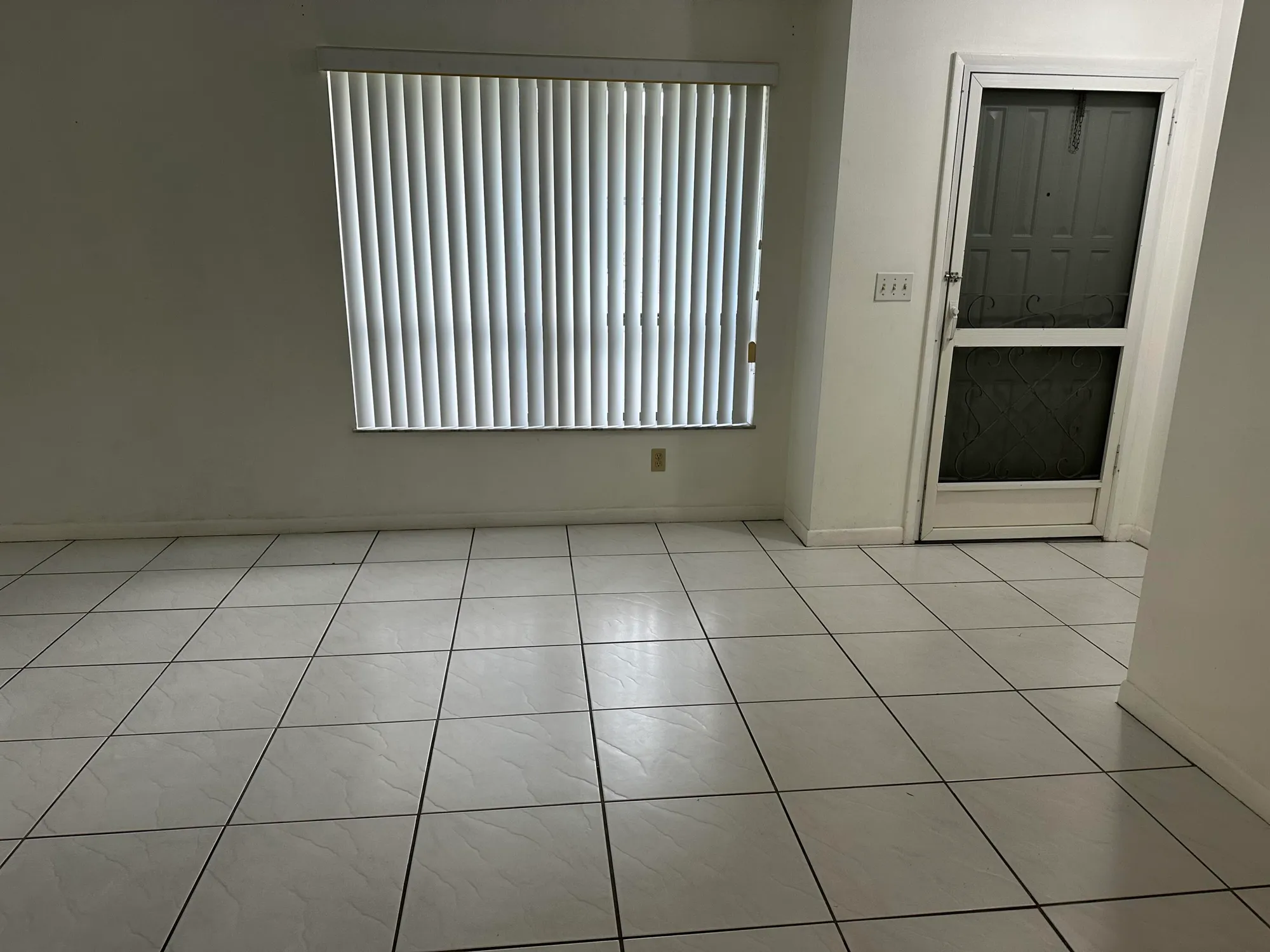 Property Slideshow image 18 of 20 | 6049 olivewood cir, Greenacres, FL, 33463