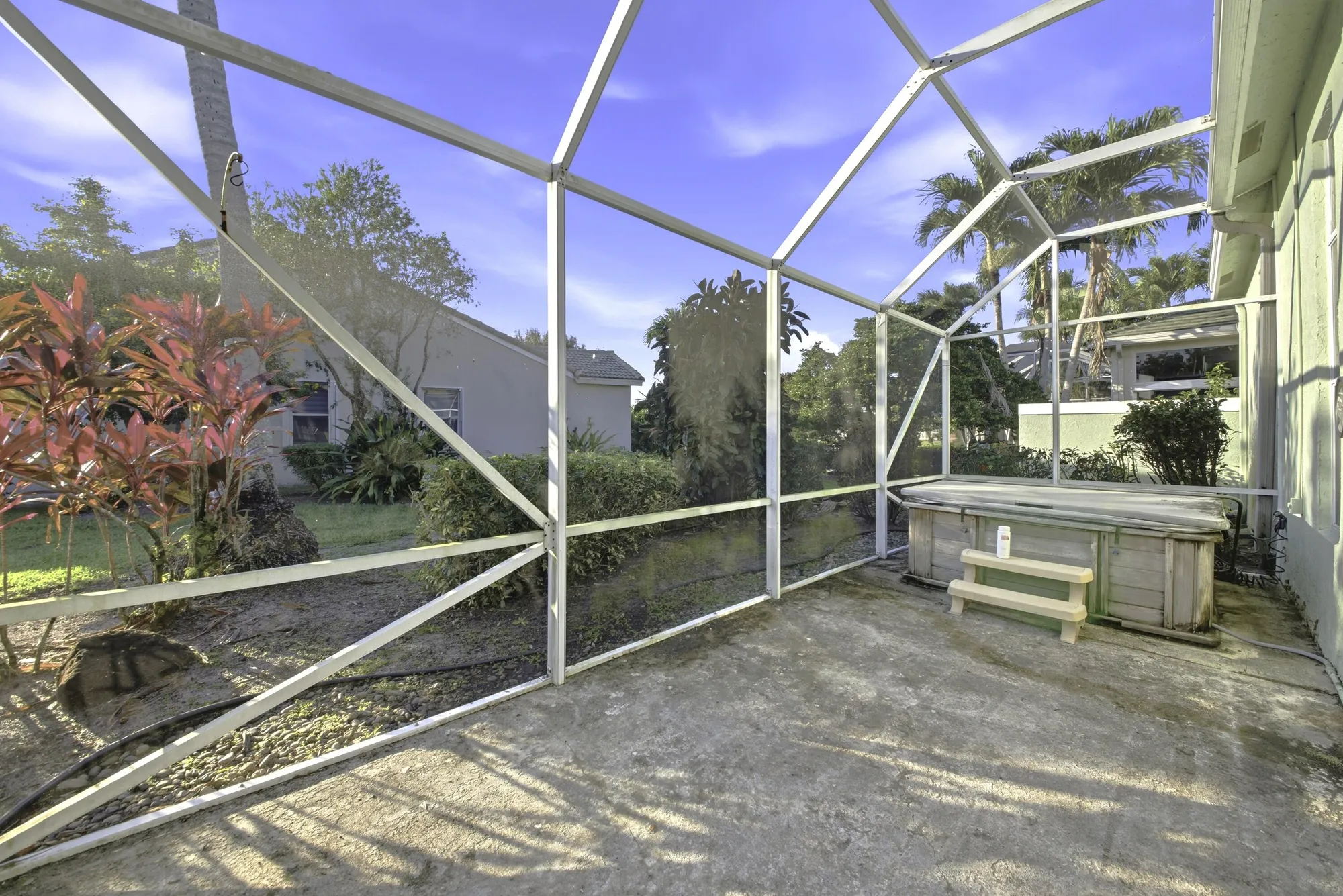 Property Slideshow image 18 of 29 | 7737 rockford rd, Boynton Beach, FL, 33472