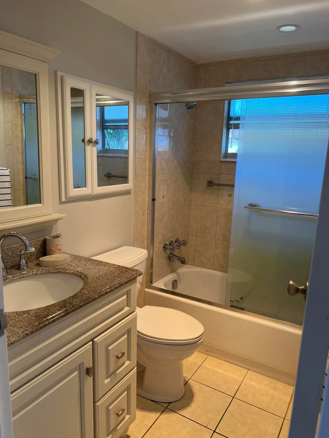 Property Slideshow image 14 of 25 | 133 saxony c, Delray Beach, FL, 33446