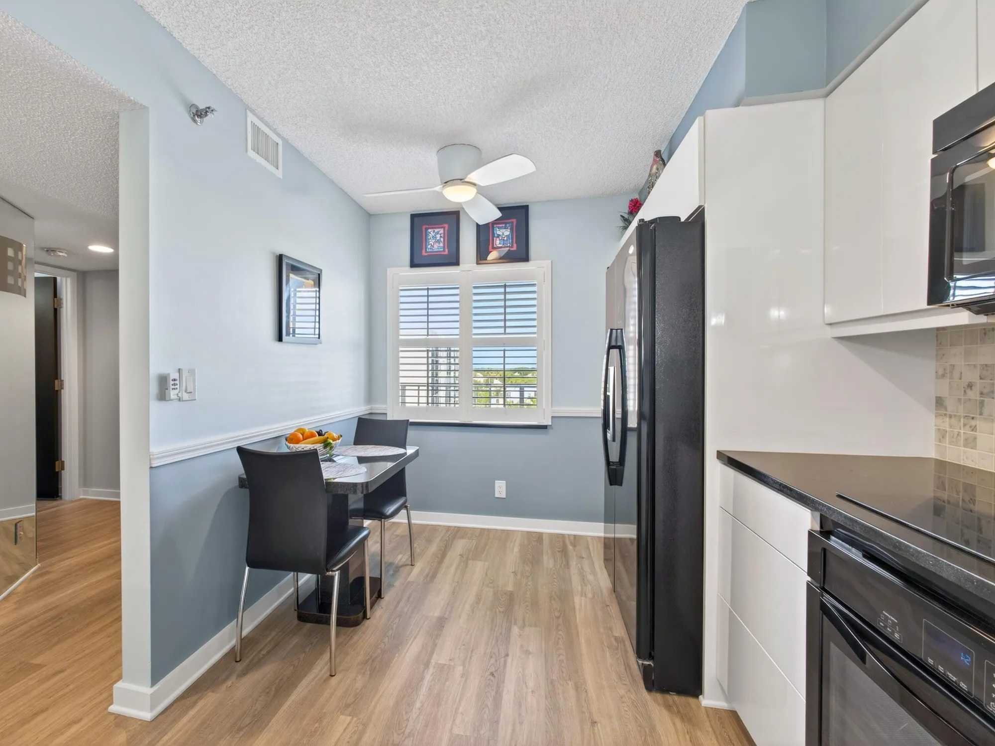 Property Slideshow image 3 of 39 | 7290 kinghurst dr 703, Delray Beach, FL, 33446