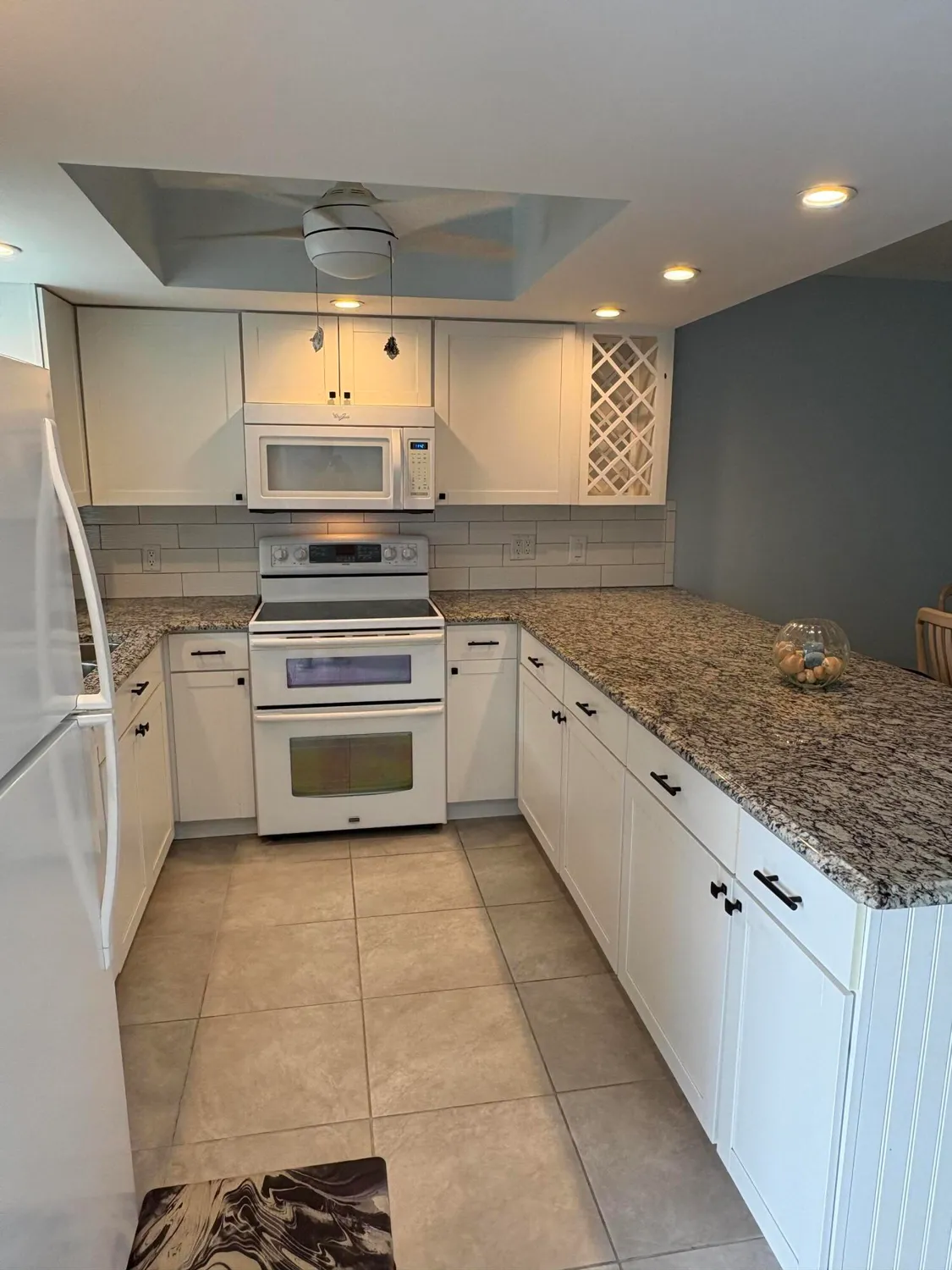 Property Slideshow image 4 of 21 | 2950 se ocean blvd 34-5, Stuart, FL, 34996