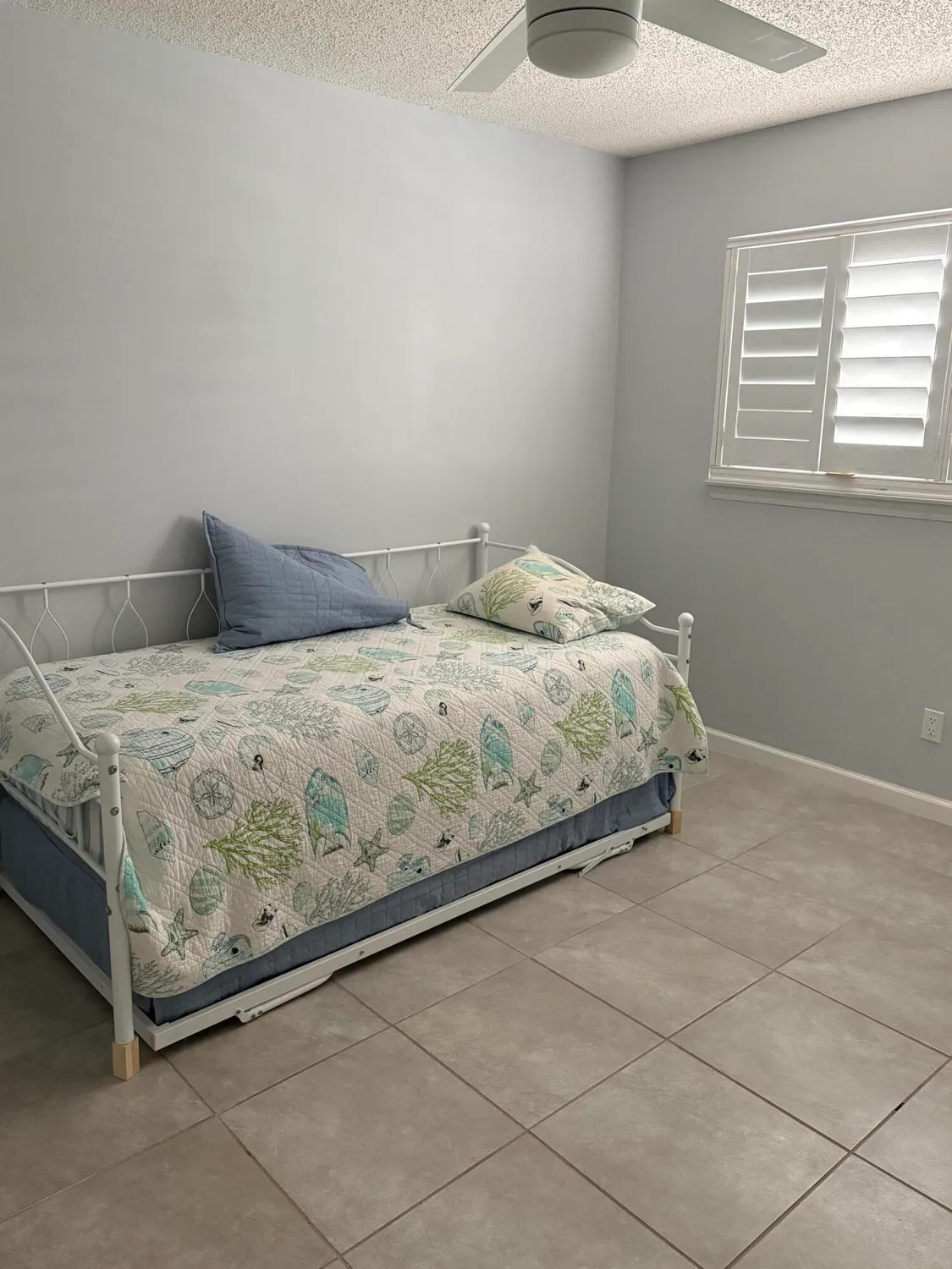 Property Slideshow image 16 of 21 | 2950 se ocean blvd 34-5, Stuart, FL, 34996