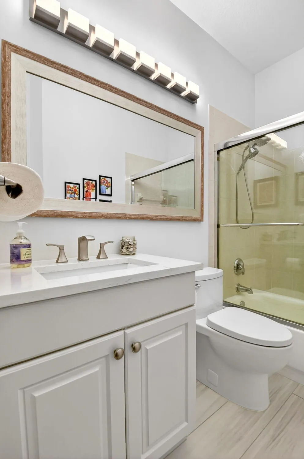 Property Slideshow image 33 of 61 | 8099 bellafiore way, Boynton Beach, FL, 33472