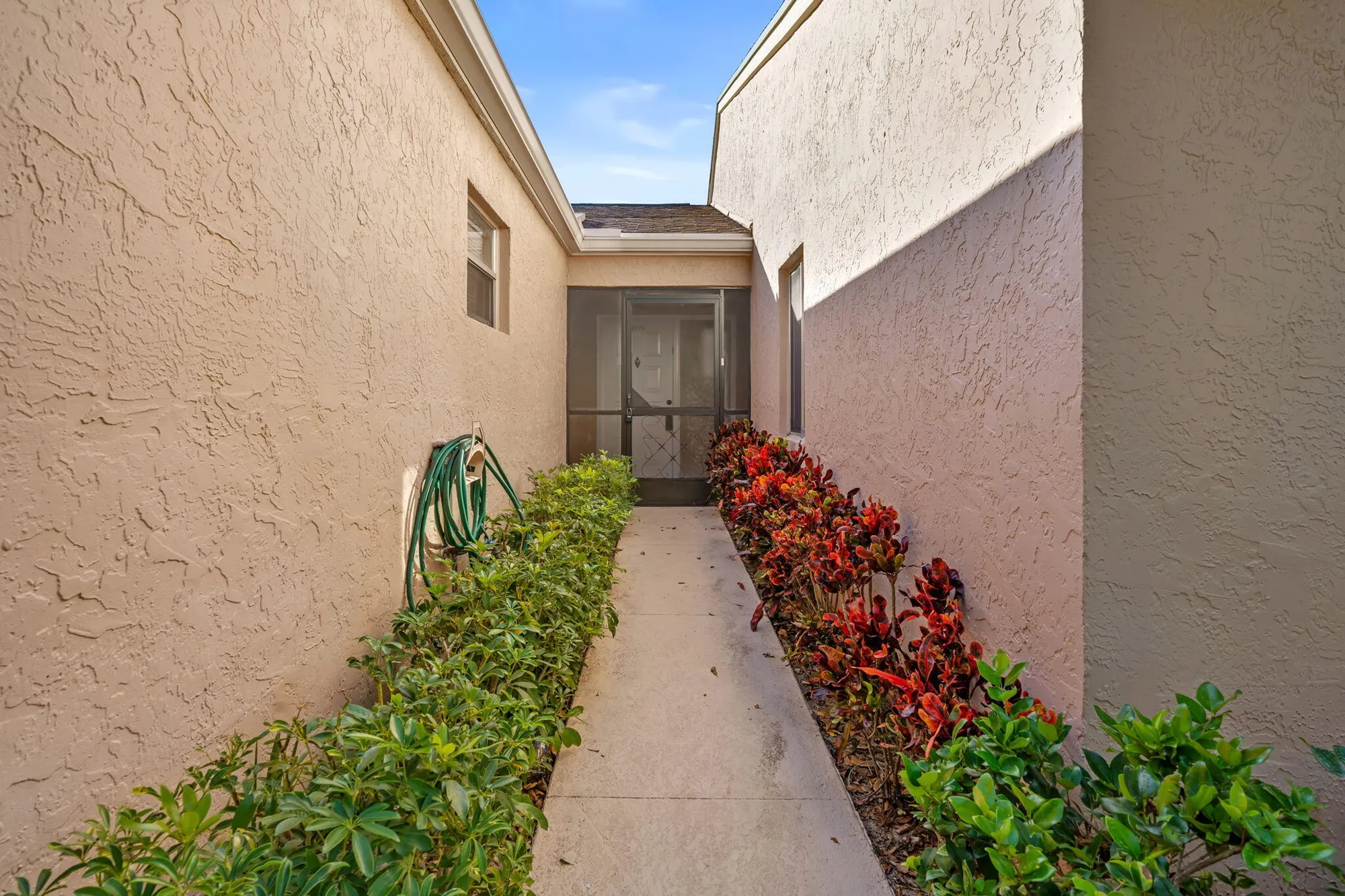 Property Slideshow image 2 of 40 | 8030 springside ct d, Boca Raton, FL, 33496