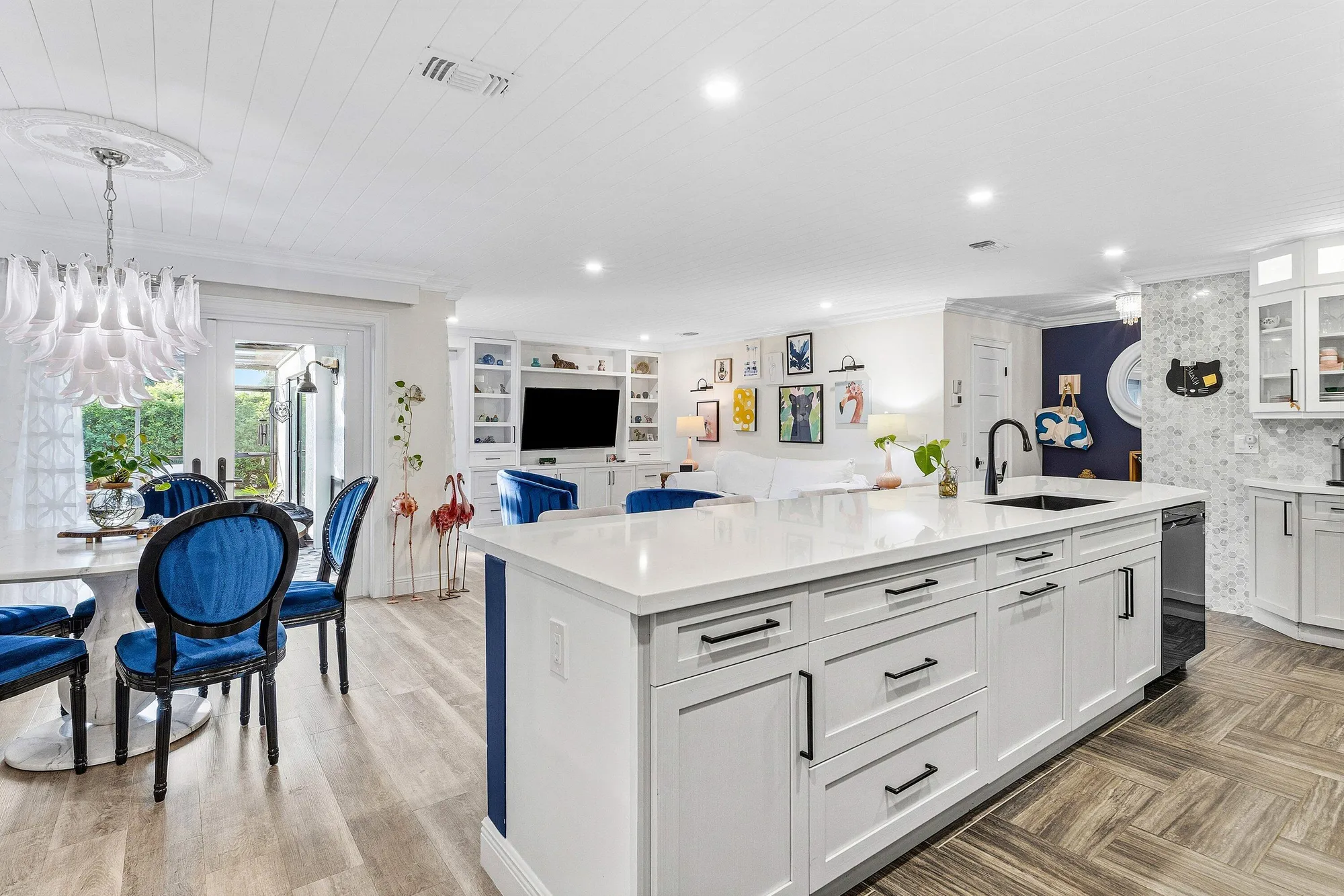 Property Slideshow image 11 of 31 | 5956 forest grove dr apt 2, Boynton Beach, FL, 33437