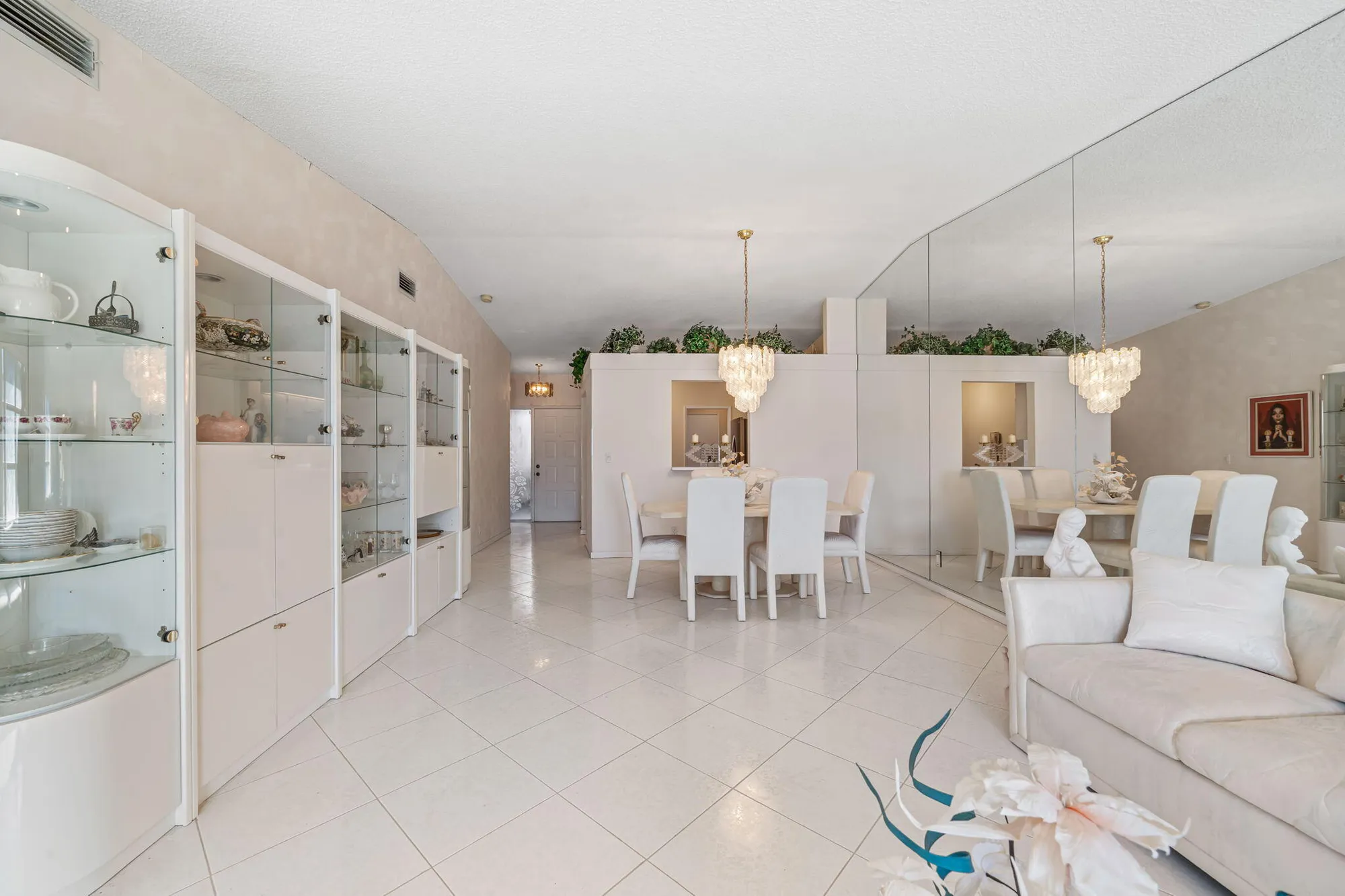 Property Slideshow image 11 of 40 | 8030 springside ct d, Boca Raton, FL, 33496