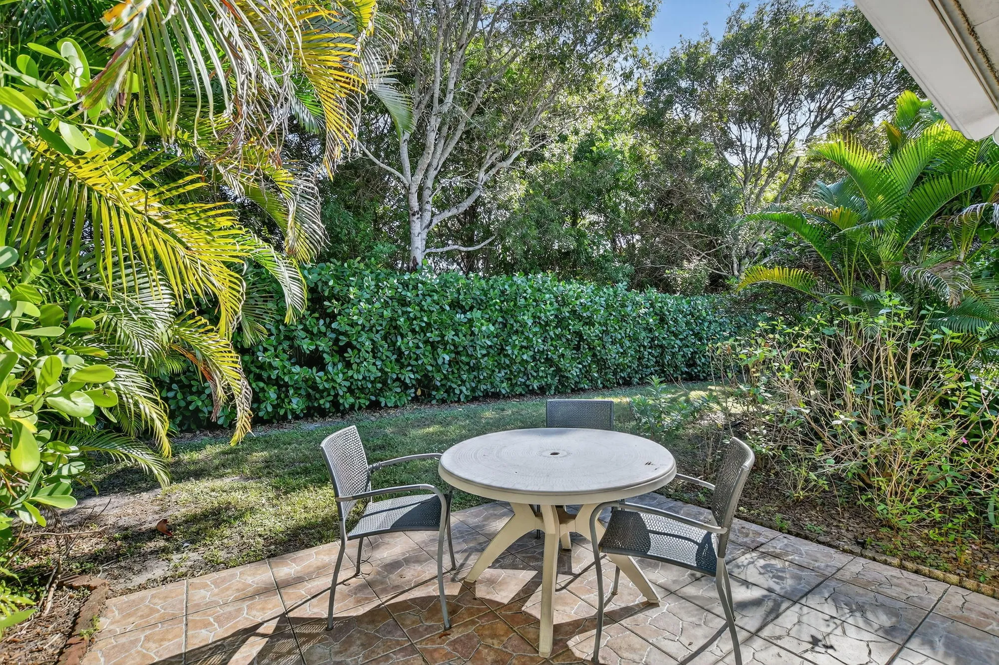 Property Slideshow image 28 of 45 | 13942 via flora b, Delray Beach, FL, 33484