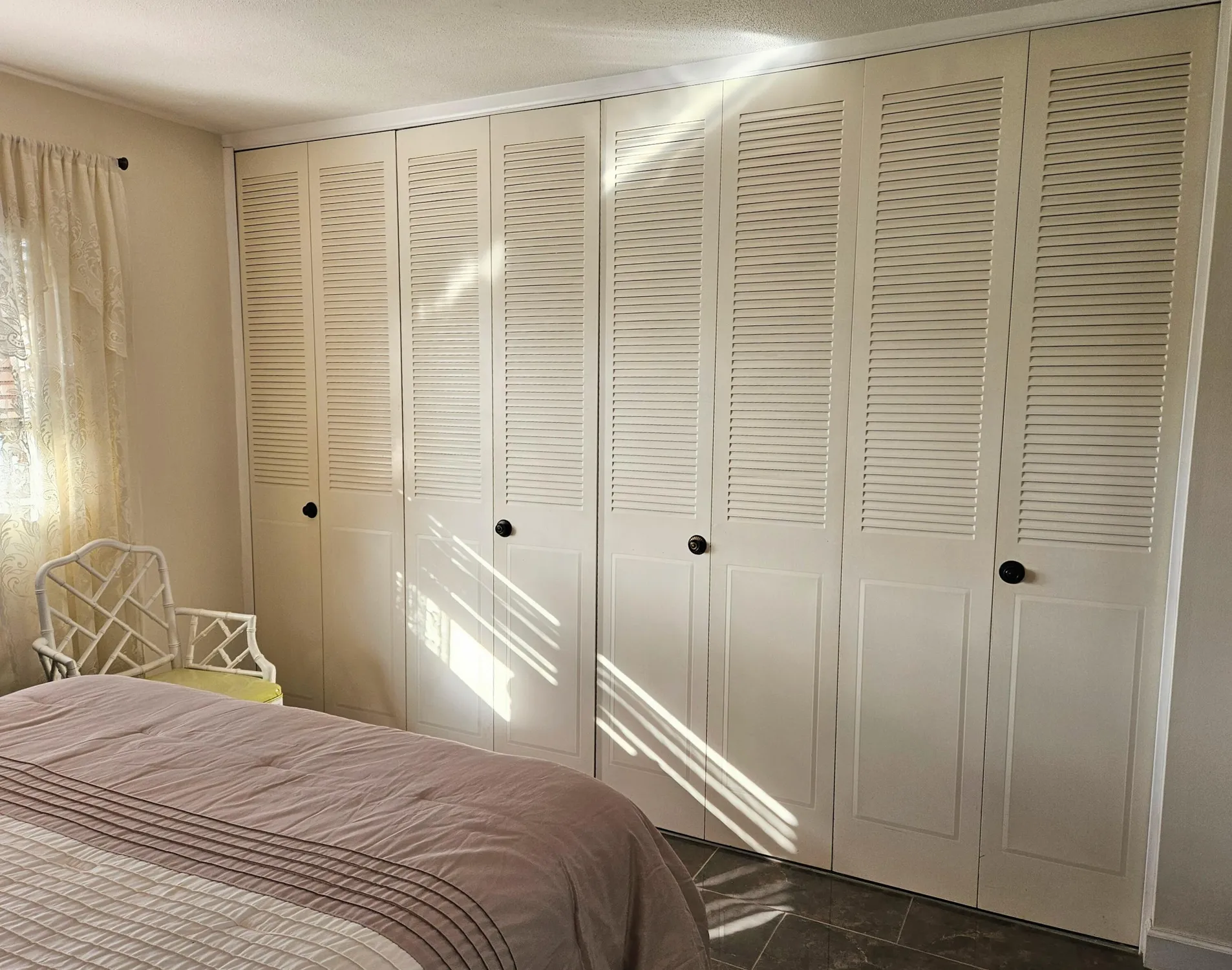 Property Slideshow image 12 of 25 | 2920 crosley dr b, West Palm Beach, FL, 33415