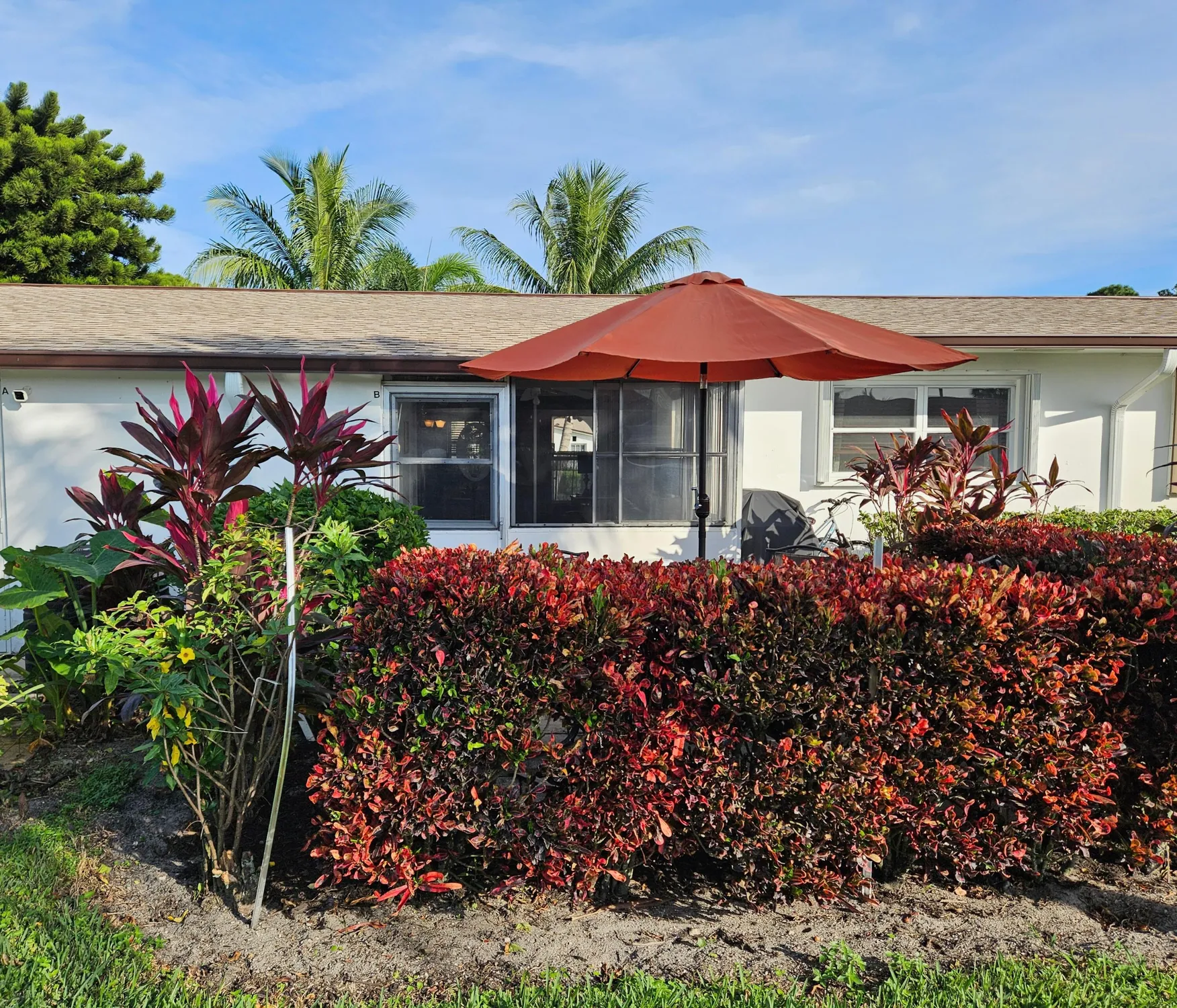 Property Slideshow image 21 of 25 | 2920 crosley dr b, West Palm Beach, FL, 33415