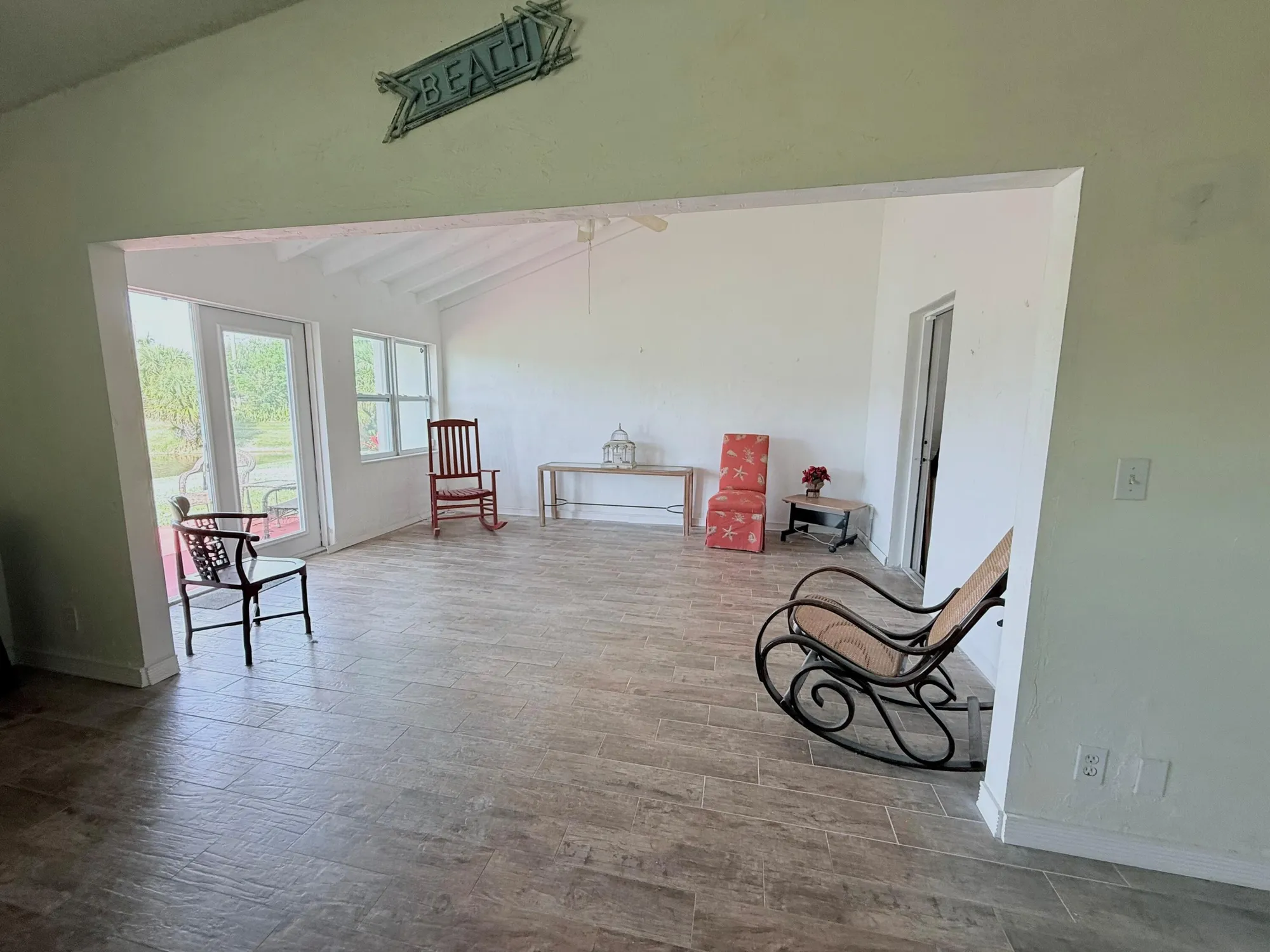 Property Slideshow image 8 of 18 | 15548 bottlebrush cir, Delray Beach, FL, 33484