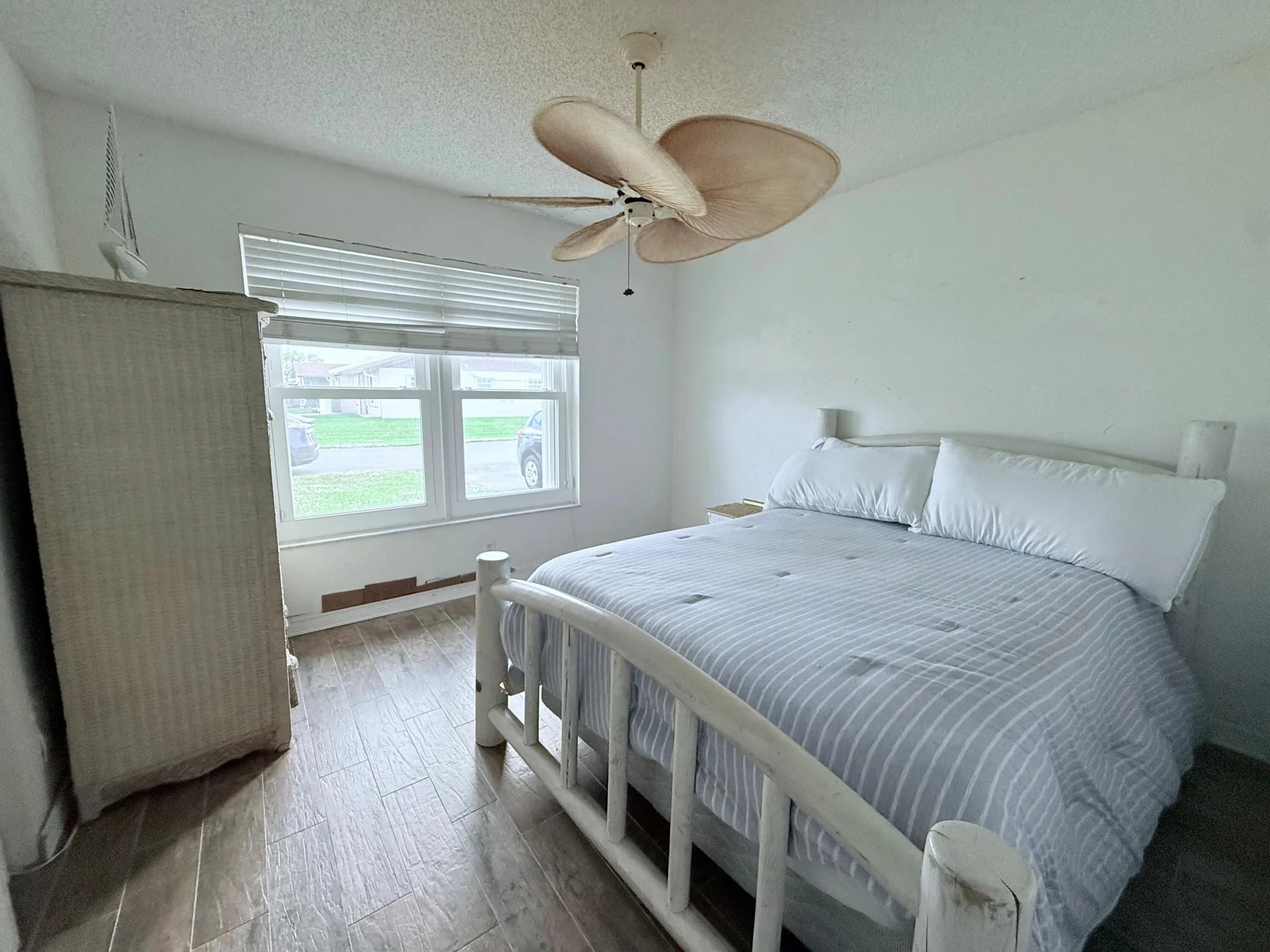 Property Slideshow image 14 of 18 | 15548 bottlebrush cir, Delray Beach, FL, 33484