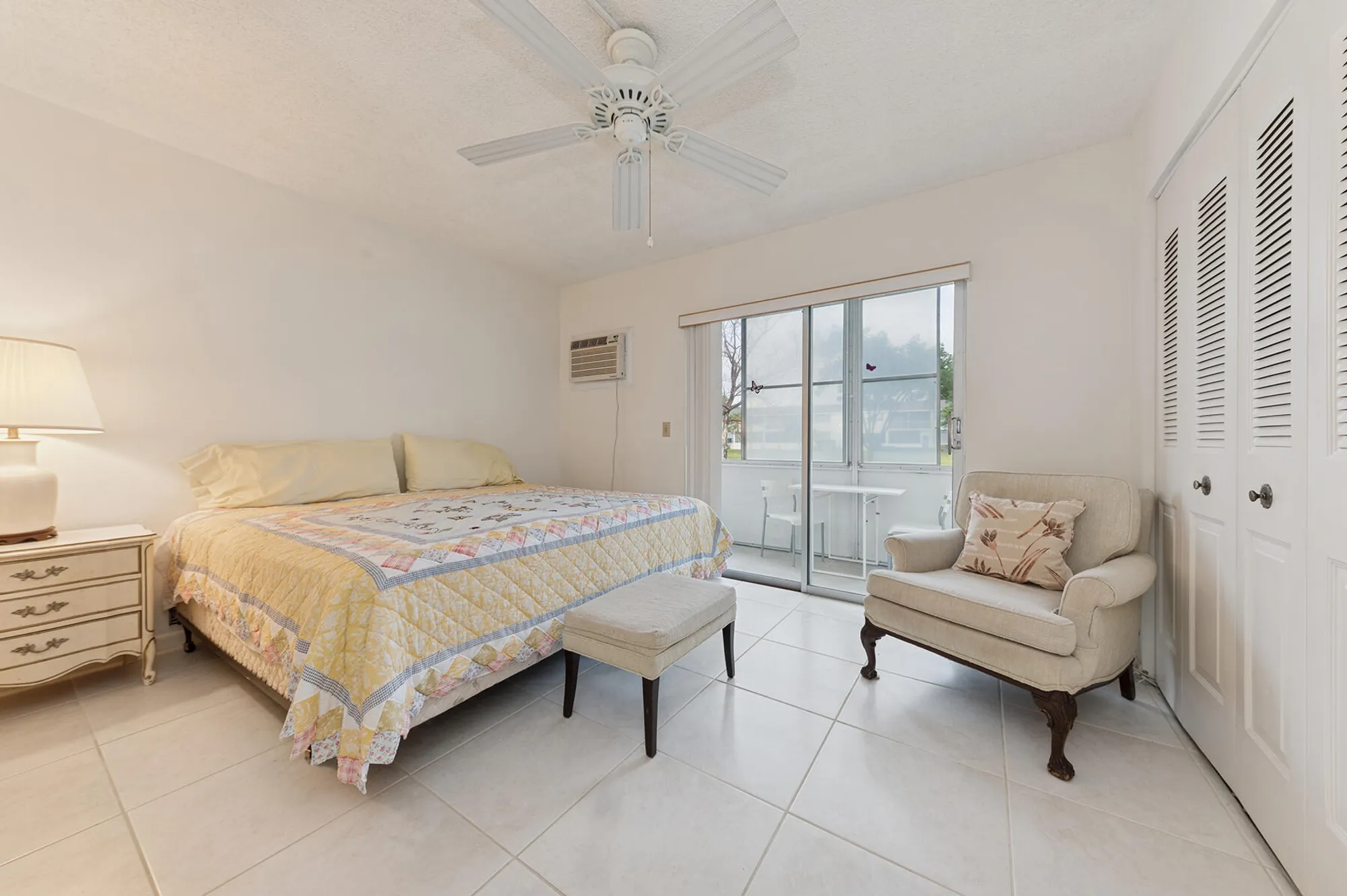 Property Slideshow image 6 of 9 | 116 windsor f, West Palm Beach, FL, 33417