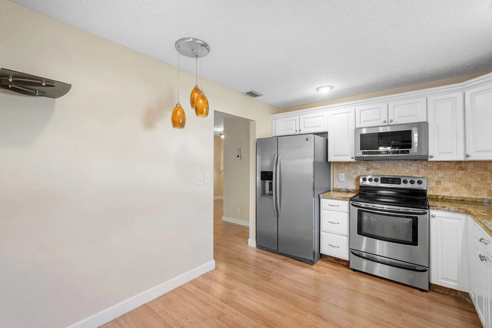 Property Slideshow image 11 of 24 | 6187 overland pl, Delray Beach, FL, 33484