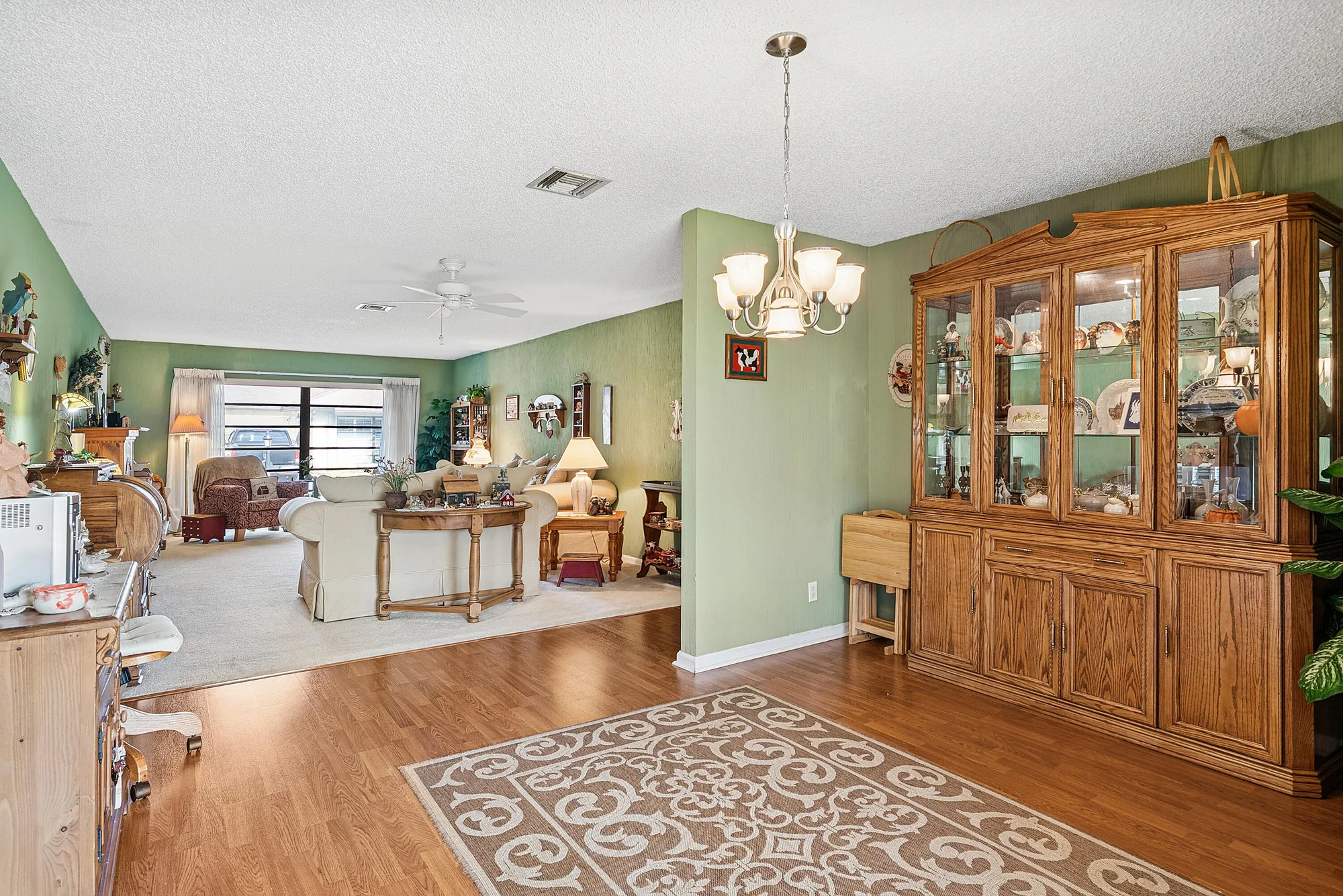 Property Slideshow image 8 of 24 | 4866 equestrian rd a, Boynton Beach, FL, 33436