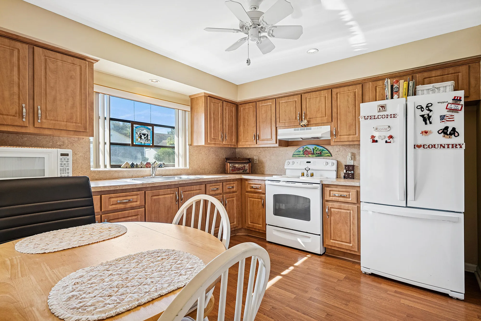 Property Slideshow image 10 of 24 | 4866 equestrian rd a, Boynton Beach, FL, 33436