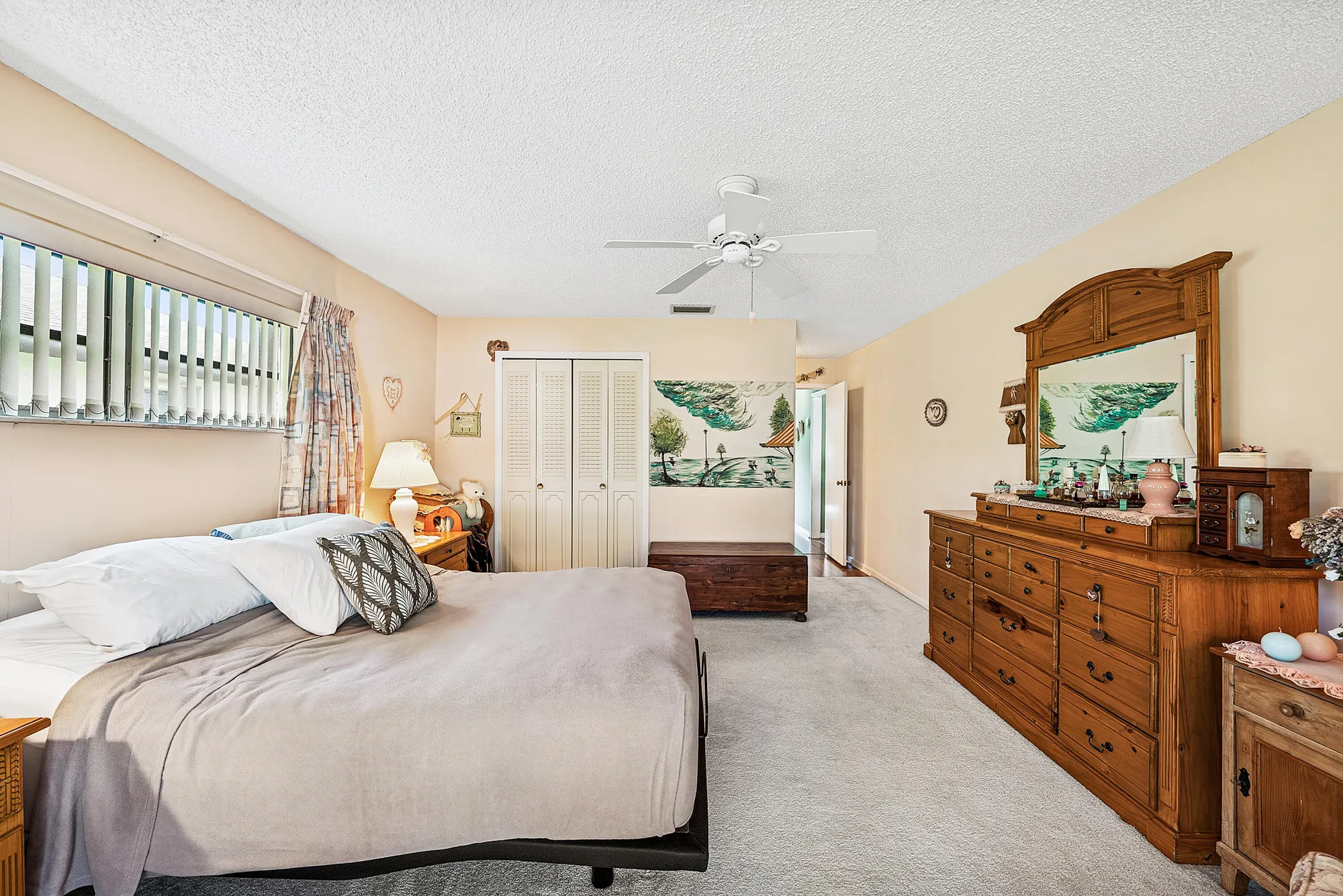 Property Slideshow image 16 of 24 | 4866 equestrian rd a, Boynton Beach, FL, 33436