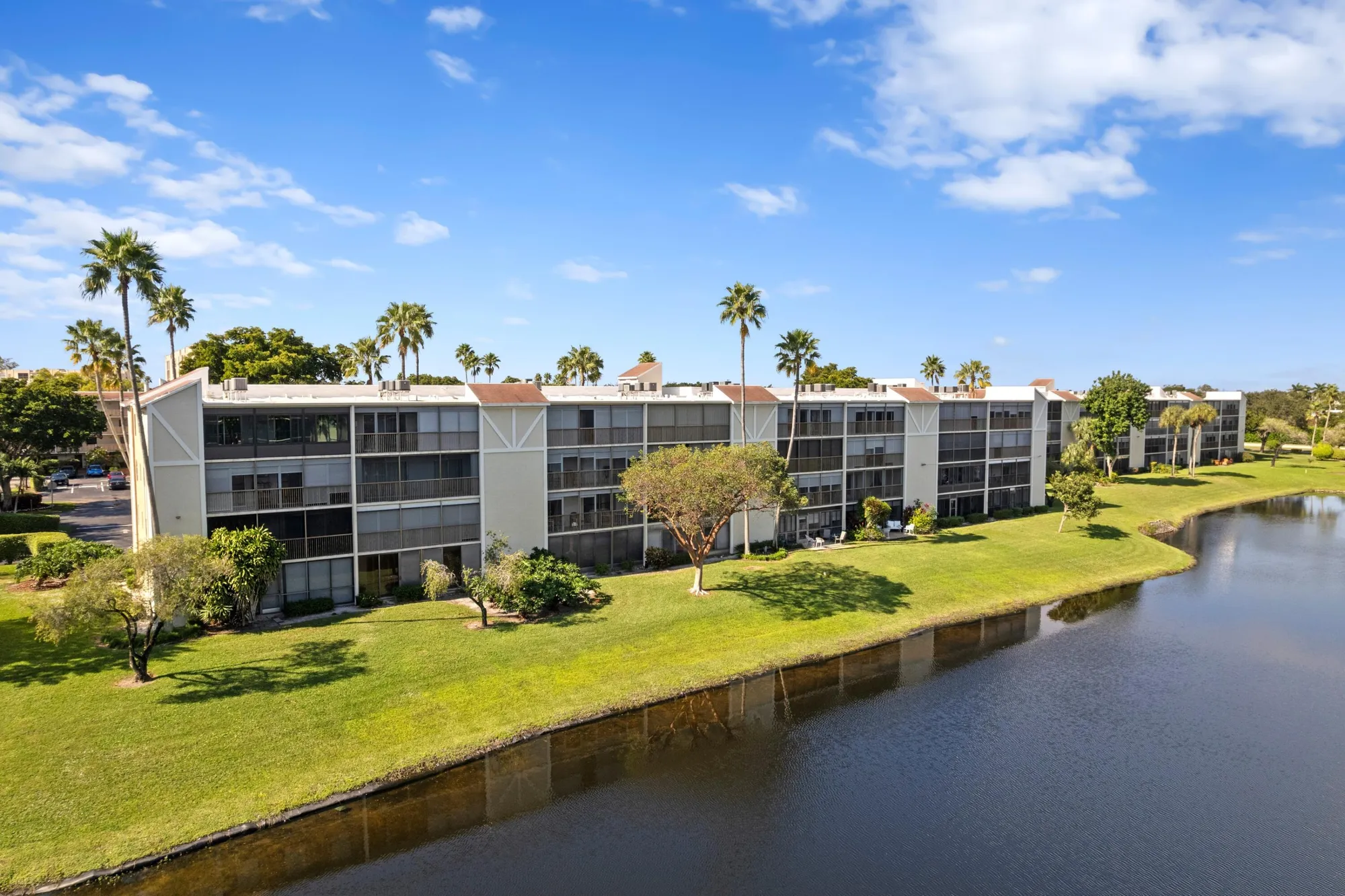 Property Slideshow image 20 of 42 | 14360 strathmore ln 404, Delray Beach, FL, 33446