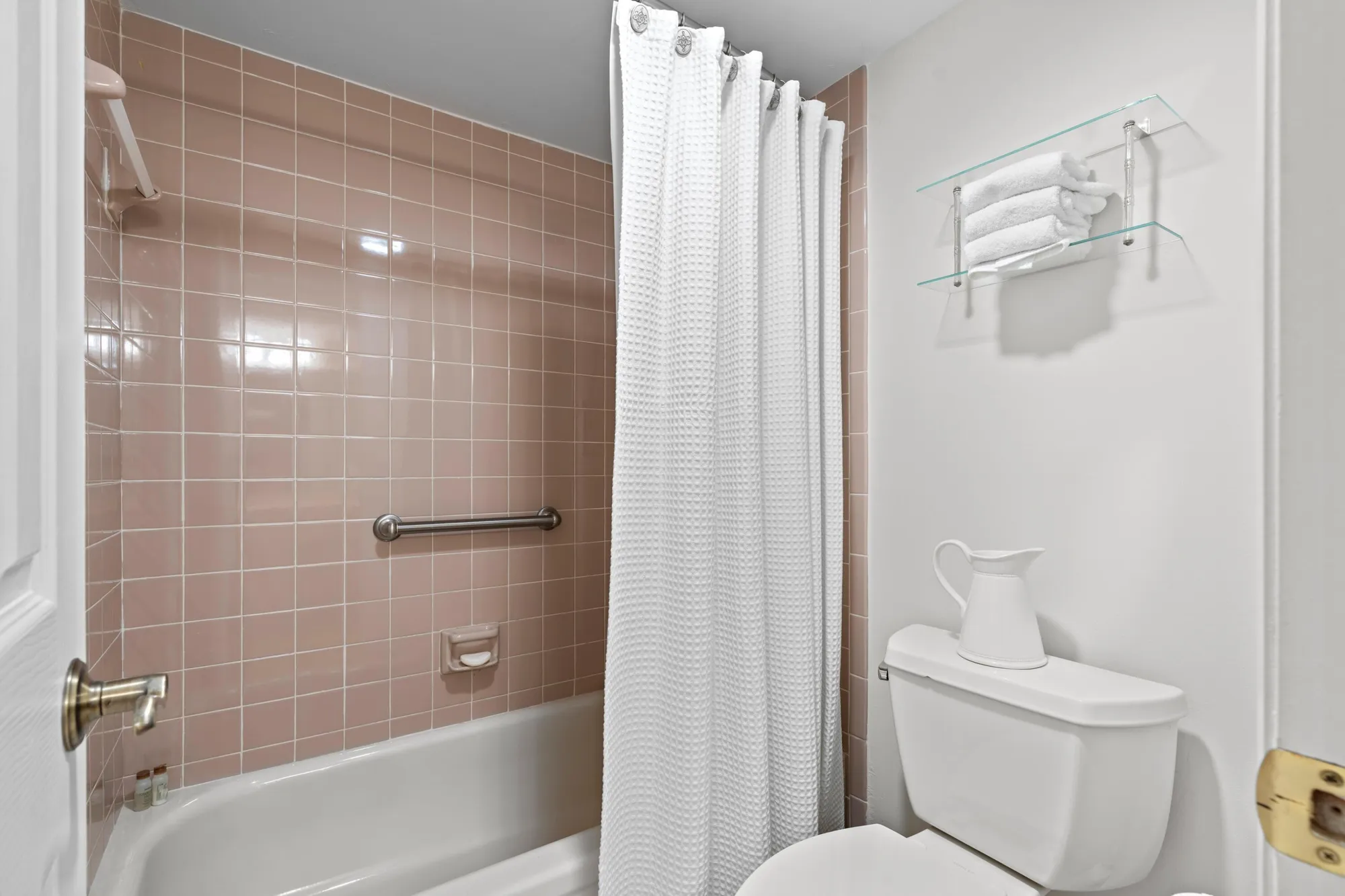 Property Slideshow image 17 of 42 | 14360 strathmore ln 404, Delray Beach, FL, 33446