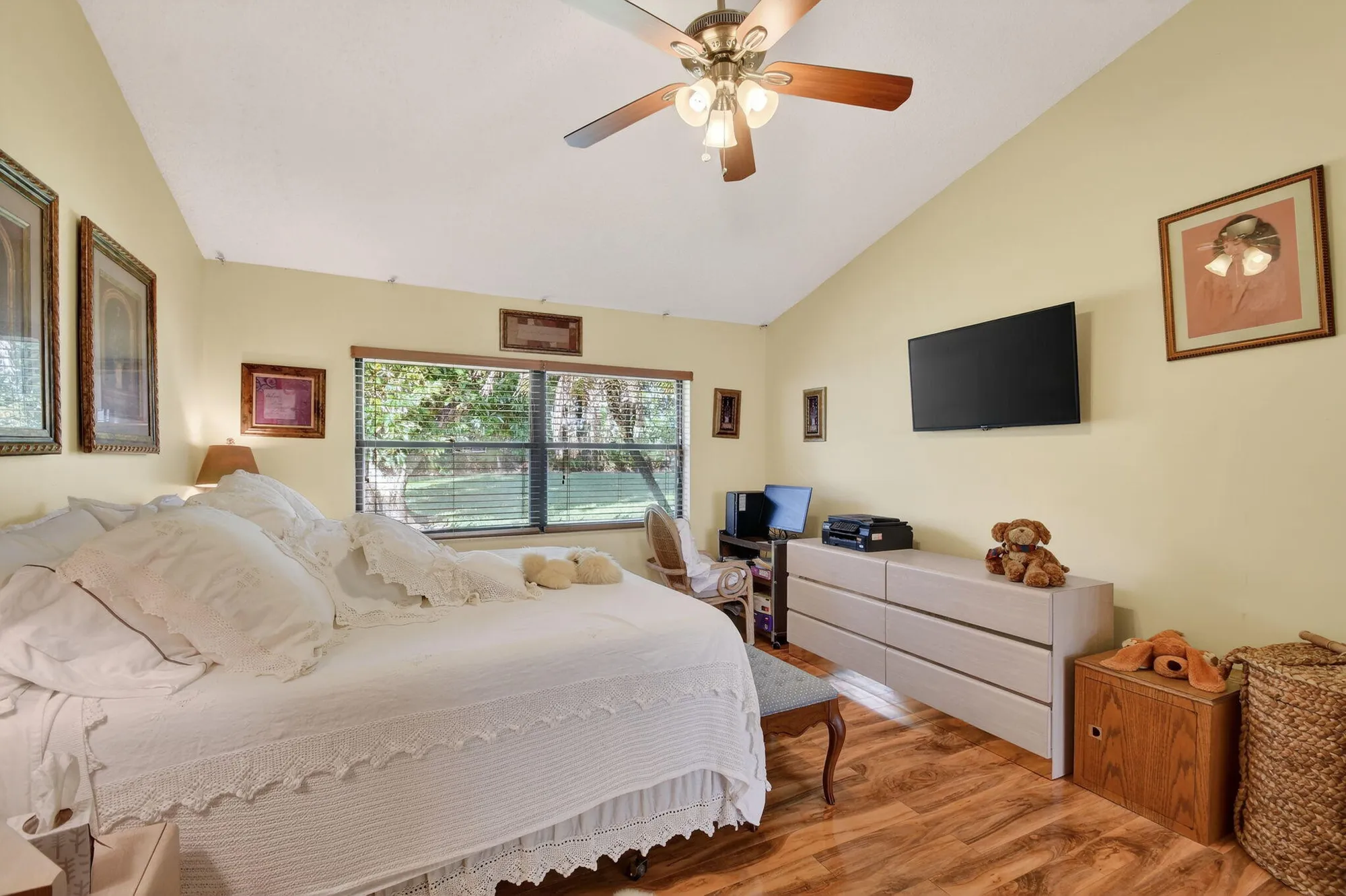 Property Slideshow image 26 of 91 | 7147 le chalet blvd, Boynton Beach, FL, 33472