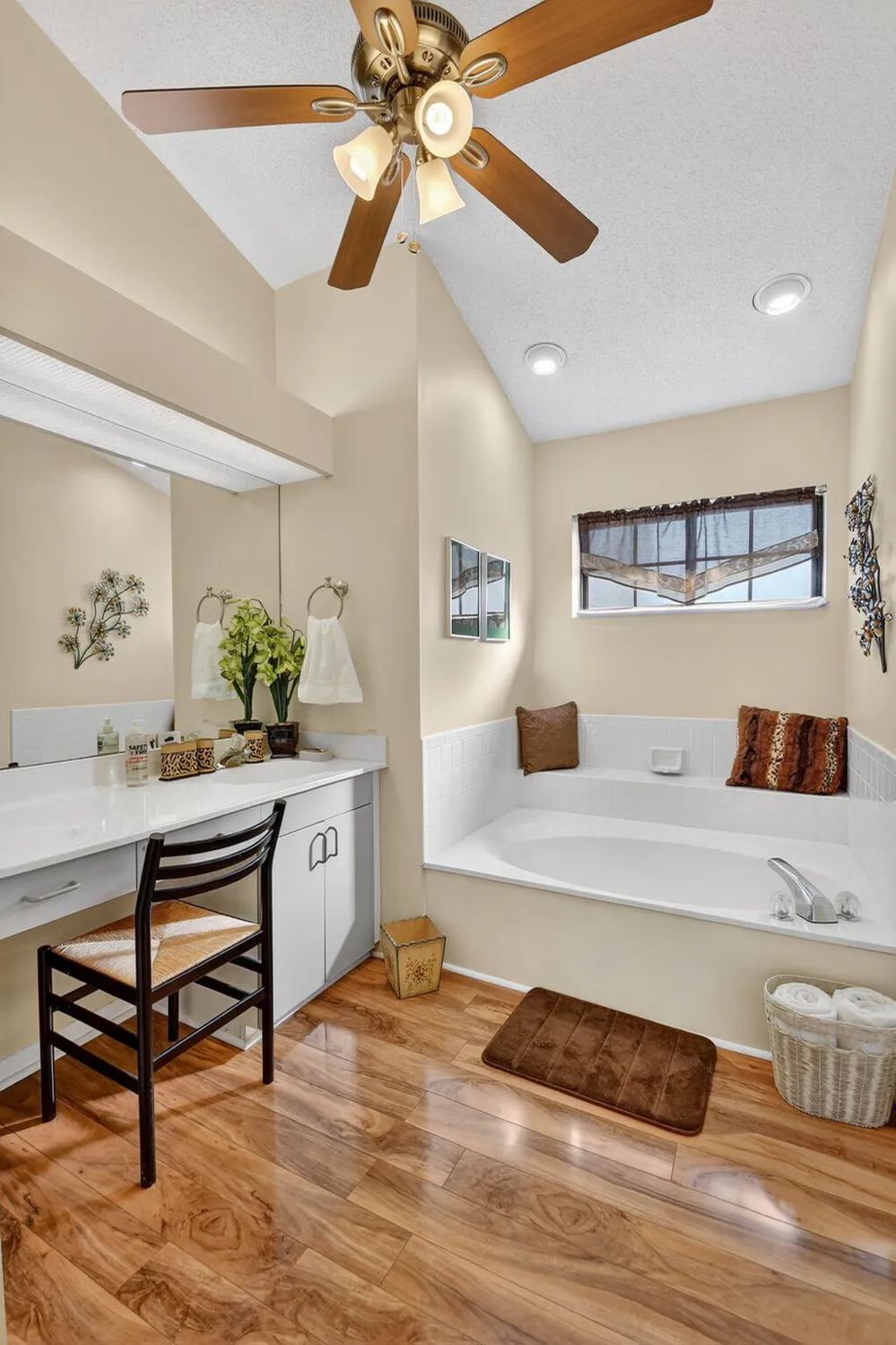 Property Slideshow image 34 of 91 | 7147 le chalet blvd, Boynton Beach, FL, 33472