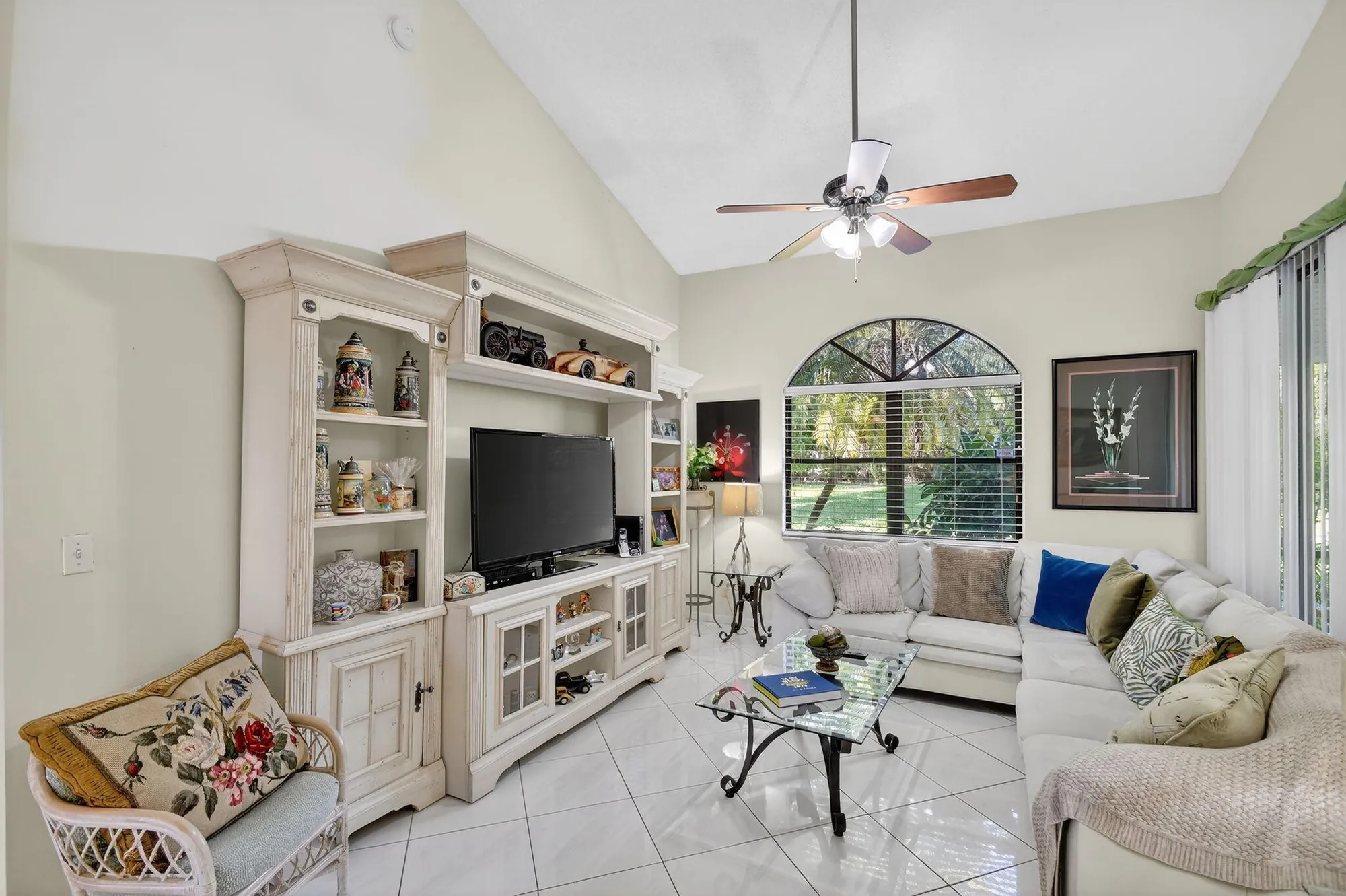 Property Slideshow image 9 of 91 | 7147 le chalet blvd, Boynton Beach, FL, 33472