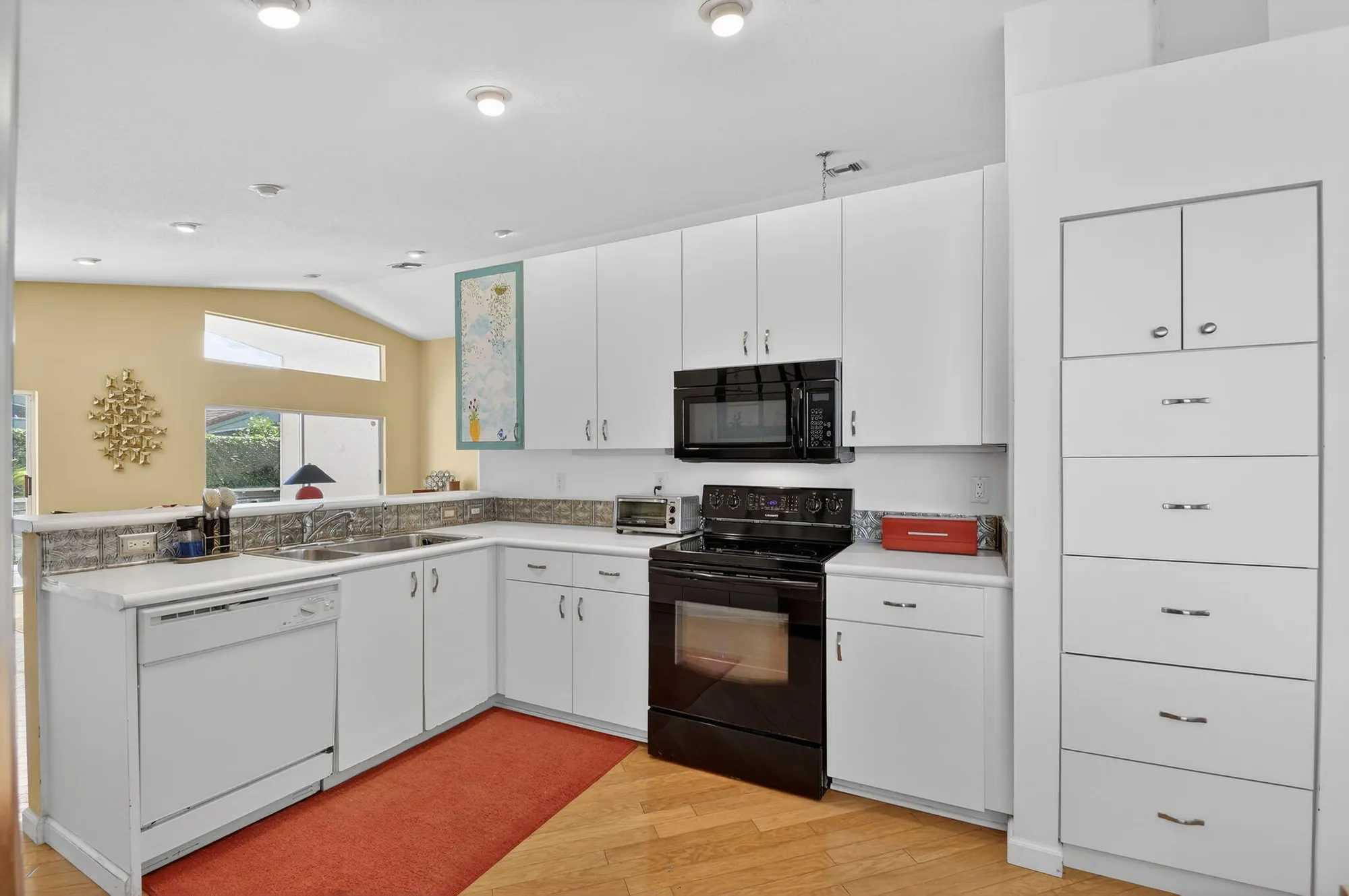 Property Slideshow image 12 of 64 | 12234 congressional ave, Boynton Beach, FL, 33437