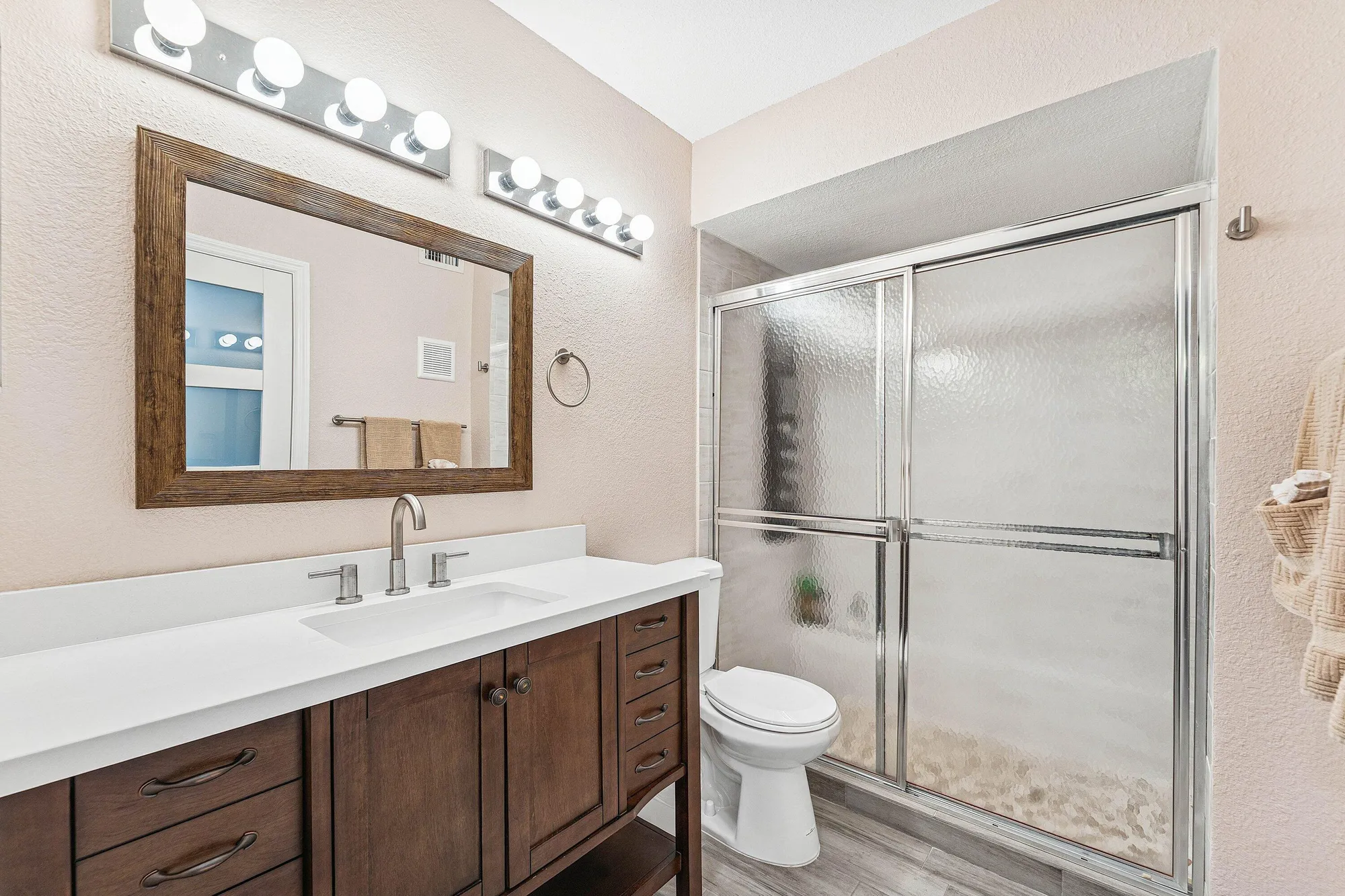 Property Slideshow image 23 of 29 | 18900 stewart cir 2, Boca Raton, FL, 33496