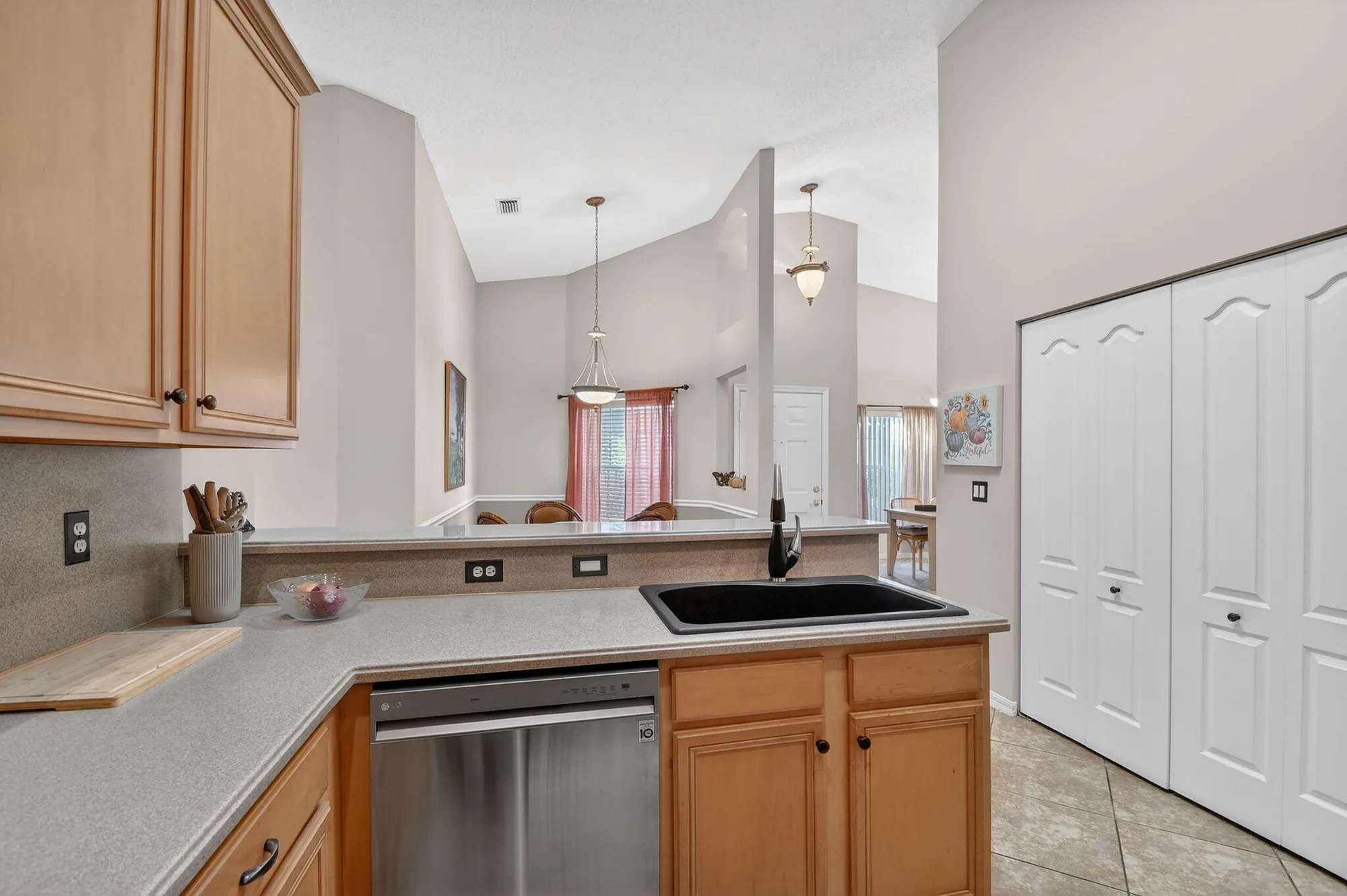 Property Slideshow image 7 of 75 | 8536 logia cir, Boynton Beach, FL, 33472